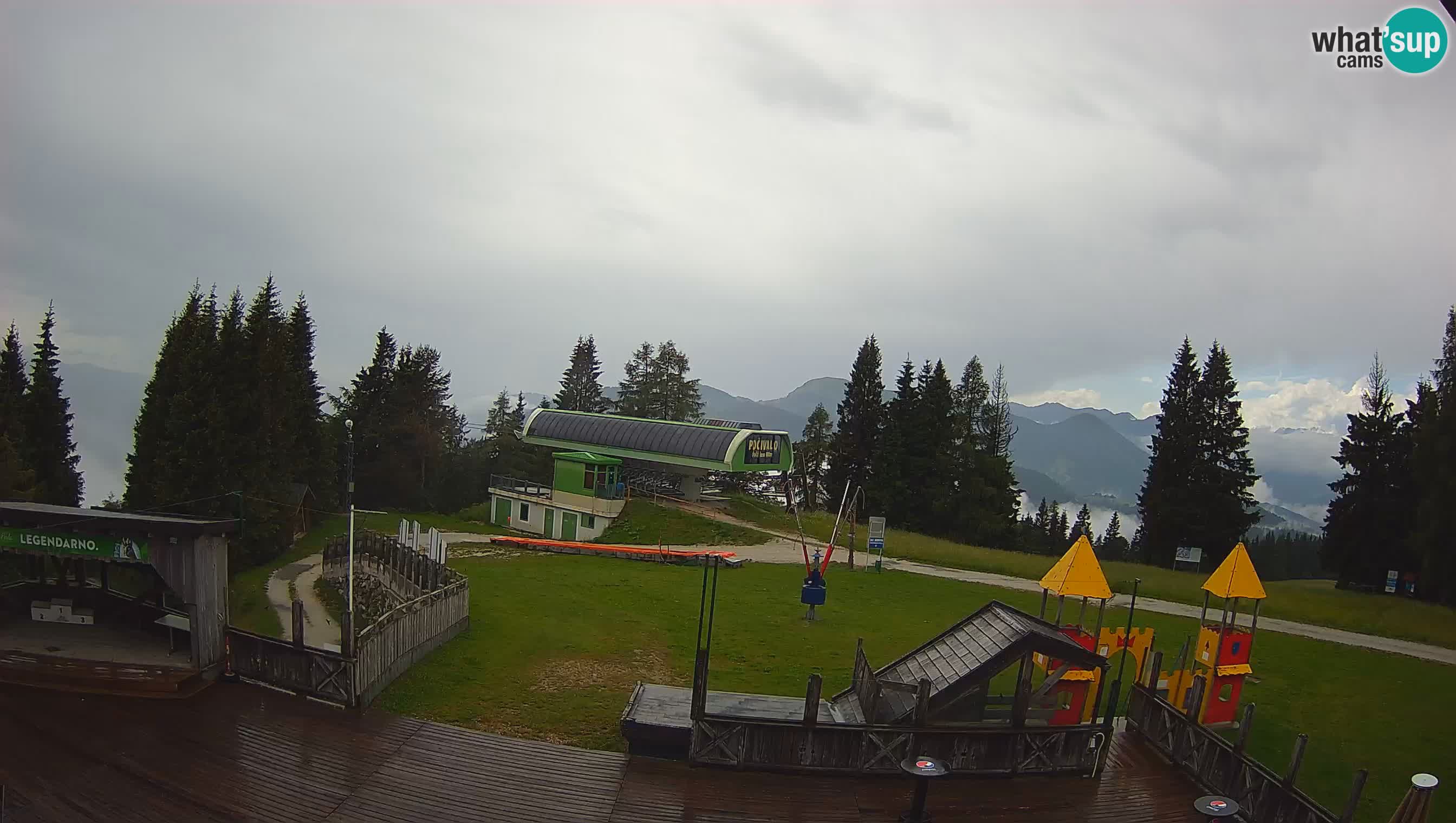 Webcam de la station de ski des Alpes slovènes à Cerkno Počivalo