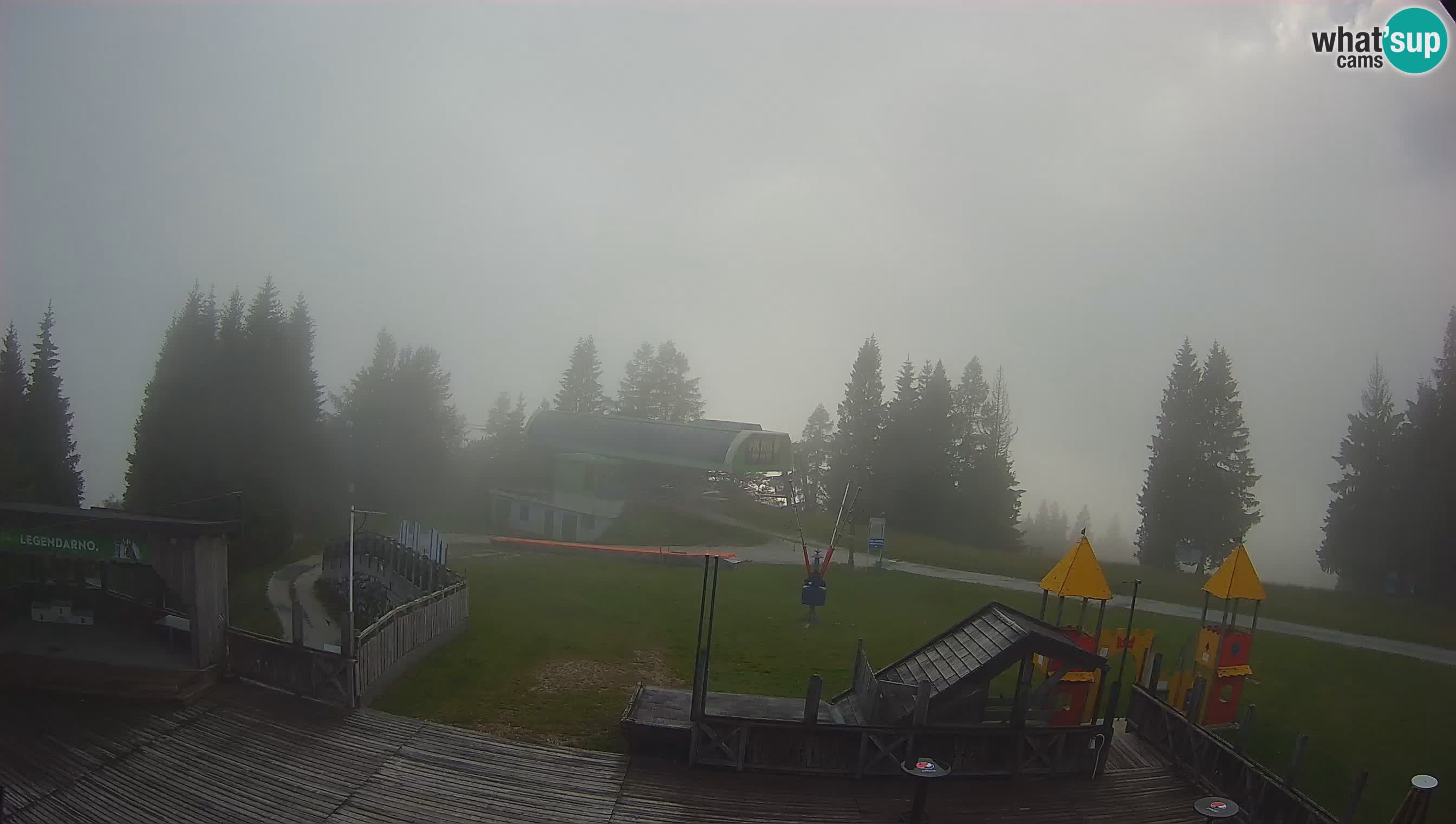 Webcam de la station de ski des Alpes slovènes à Cerkno Počivalo