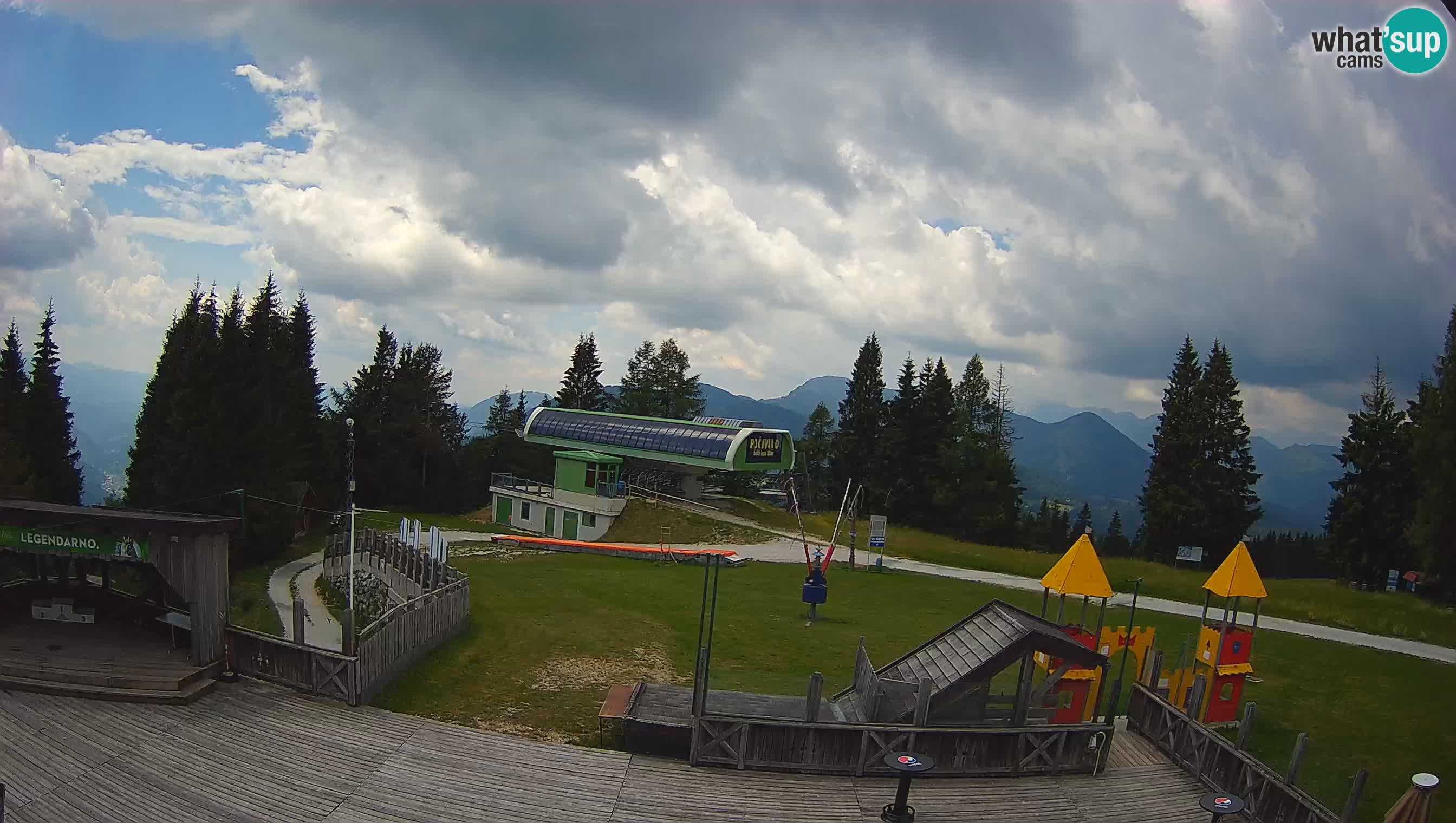 Webcam Počivalo – Alpska Perla | Live View from Cerkno Ski Resort