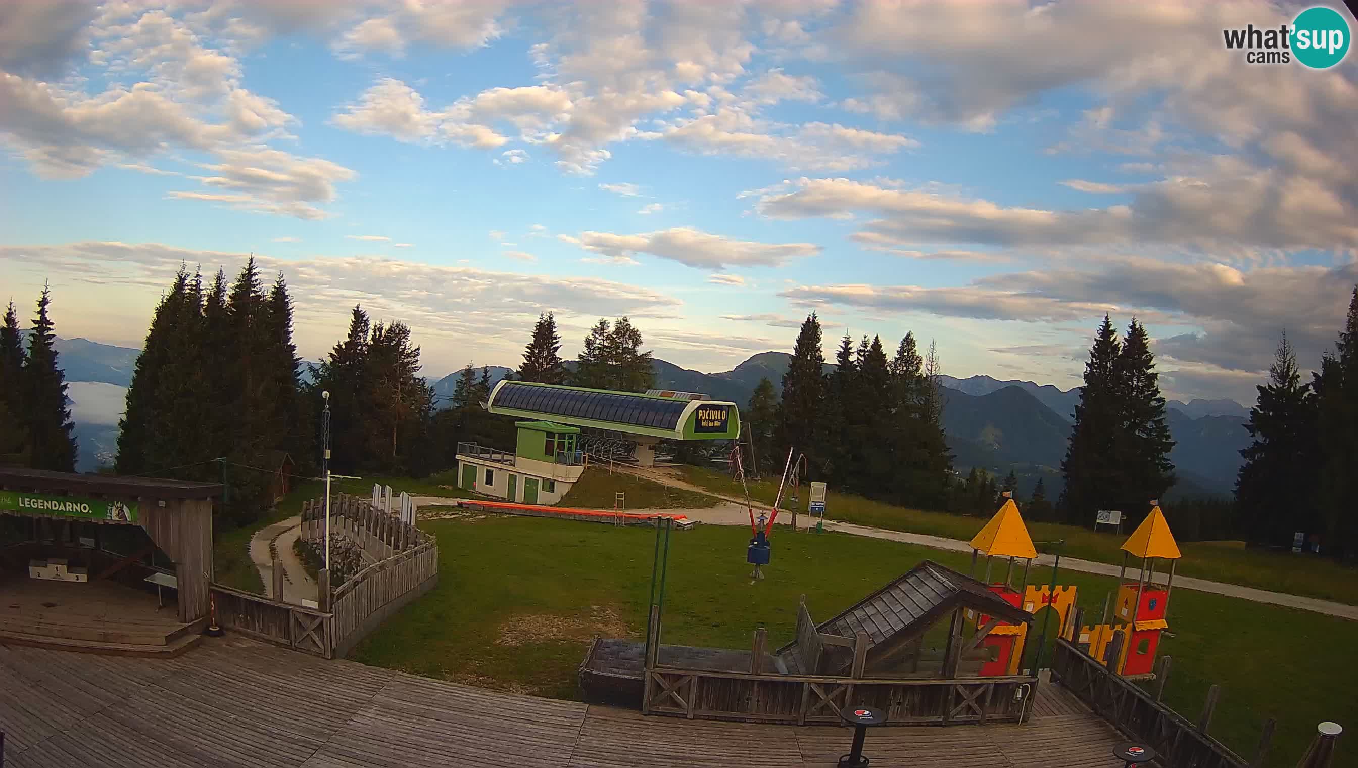 Webcam Počivalo – Alpska Perla | Live View from Cerkno Ski Resort
