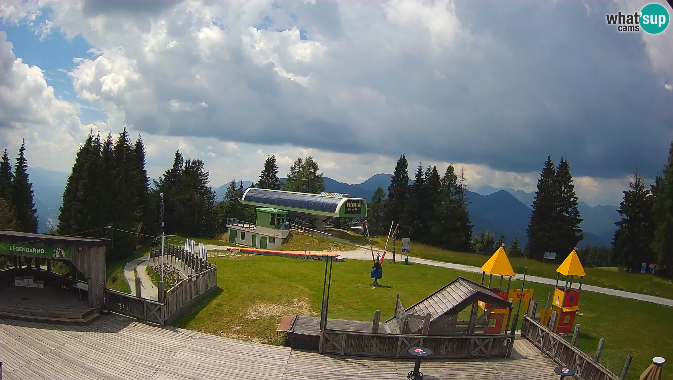 Web kamera Počivalo – Alpska Perla | Pogled uživo sa skijališta Cerkno