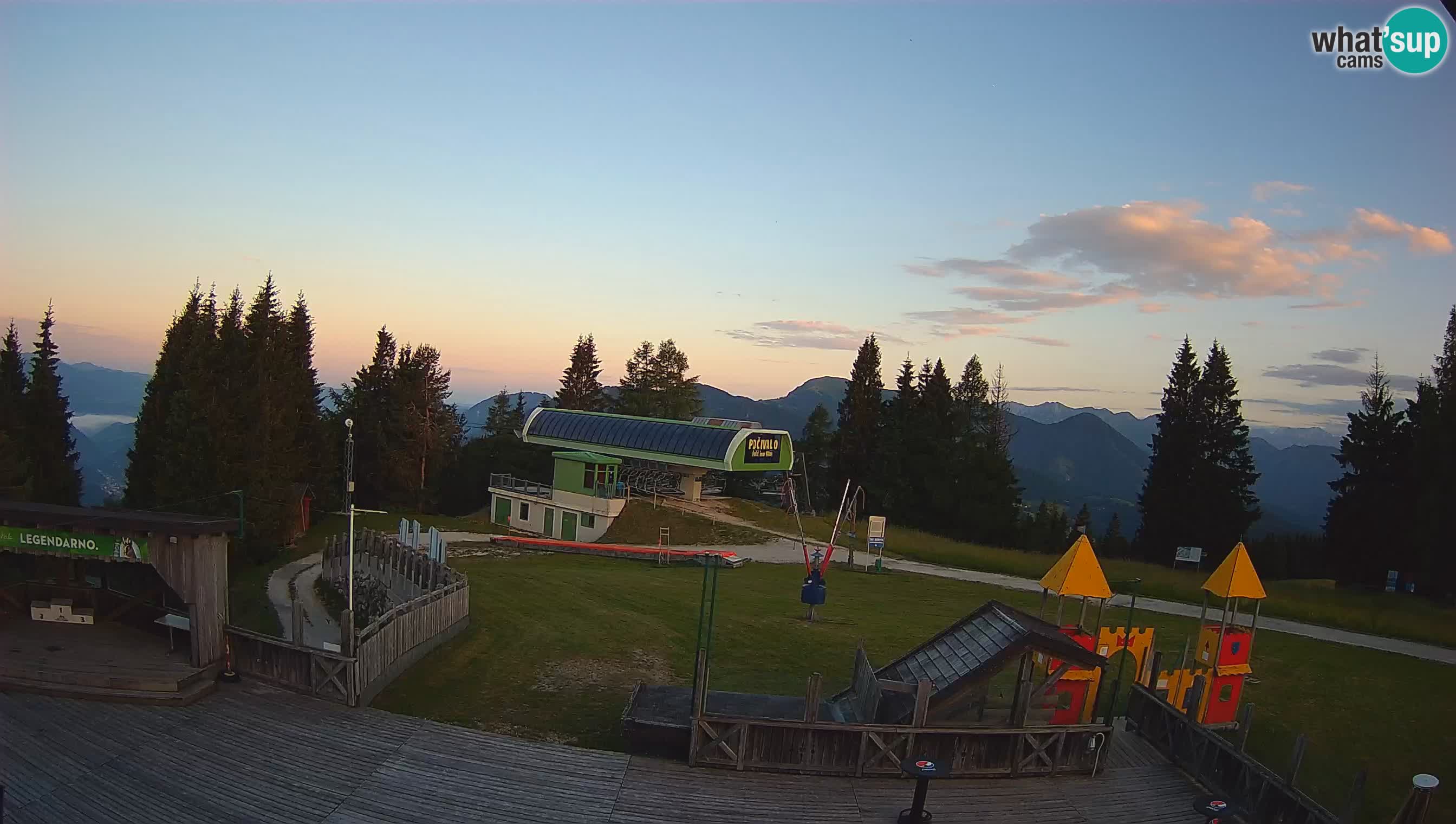 Webcam Počivalo – Alpska Perla | Live View from Cerkno Ski Resort