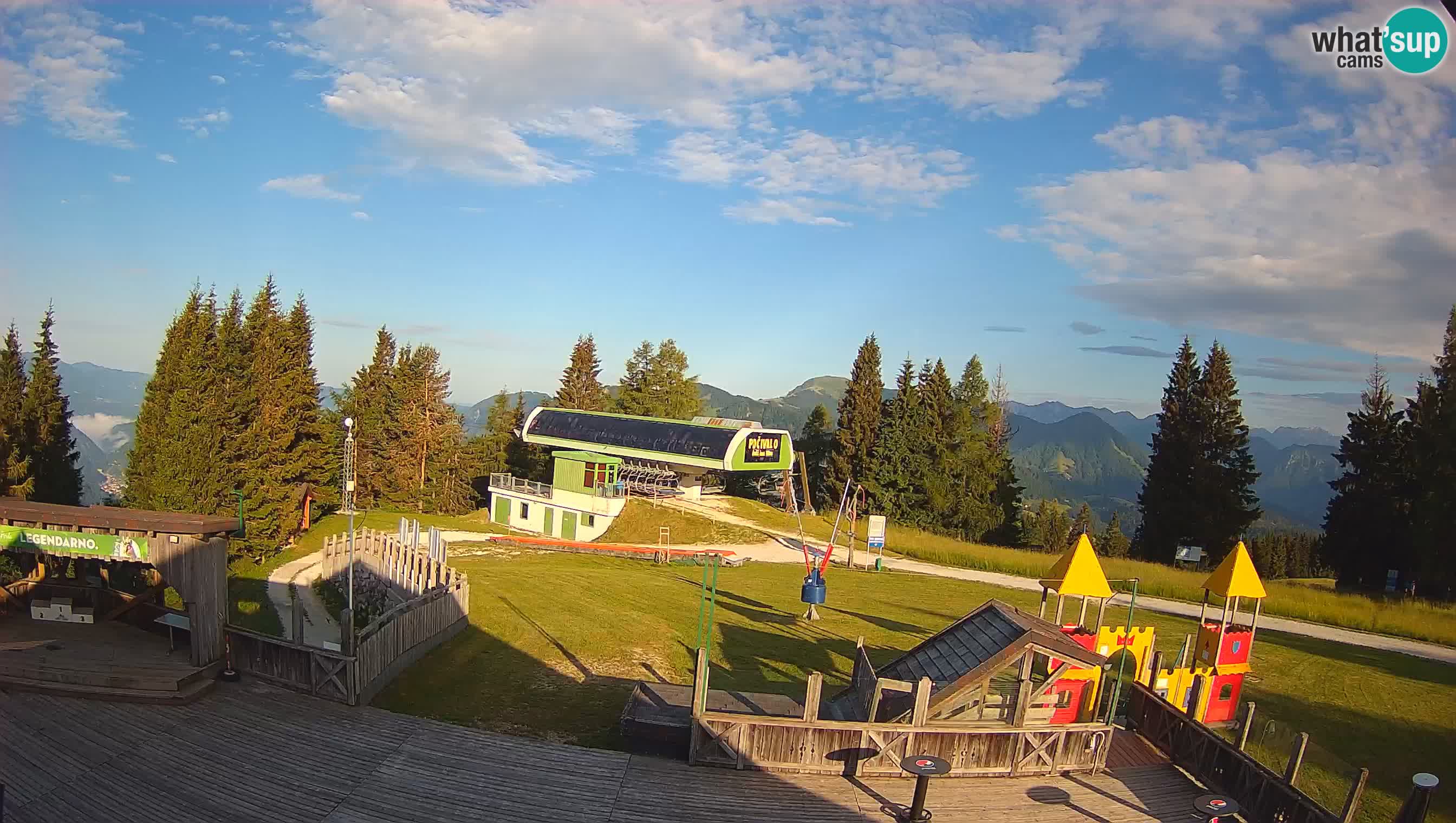 Cámara web Počivalo – Alpska Perla | Vista en vivo desde la estación de esquí Cerkno