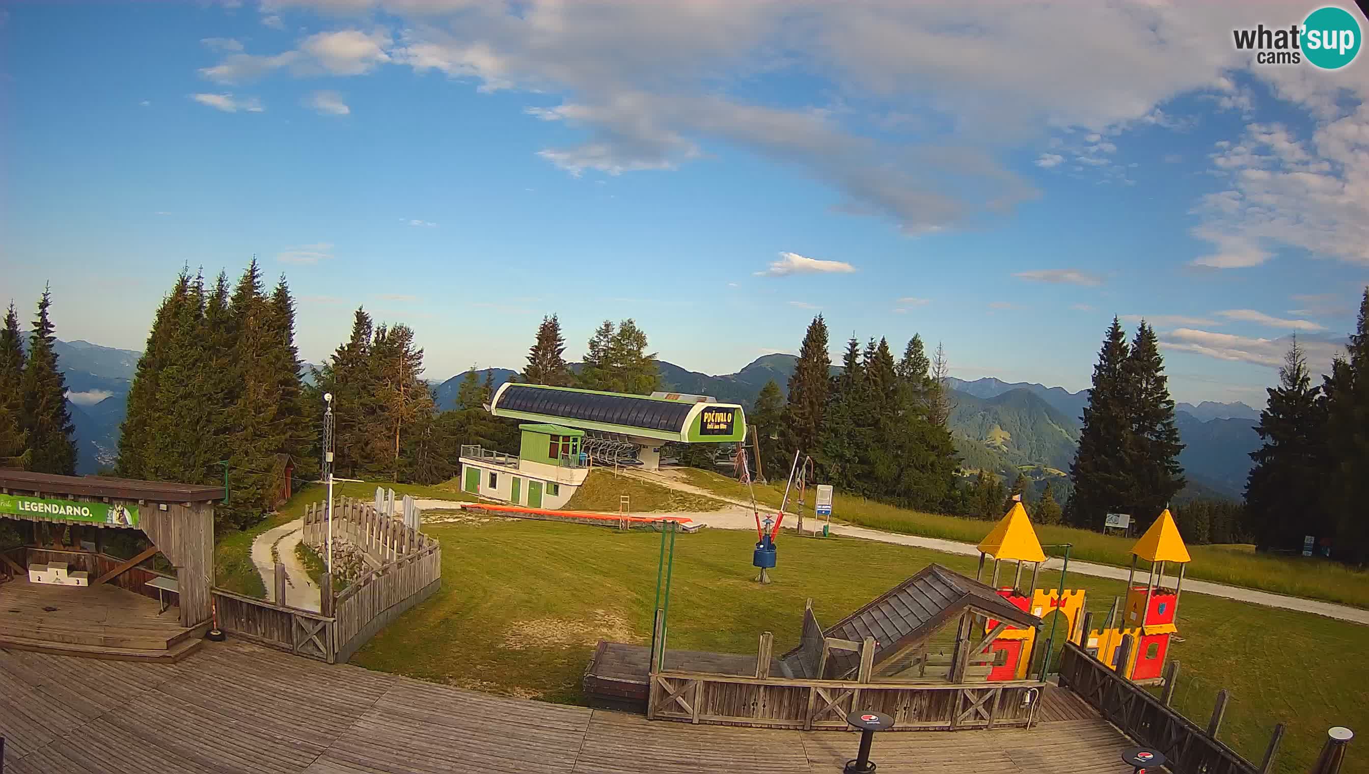 Web kamera Počivalo – Alpska Perla | Pogled uživo sa skijališta Cerkno