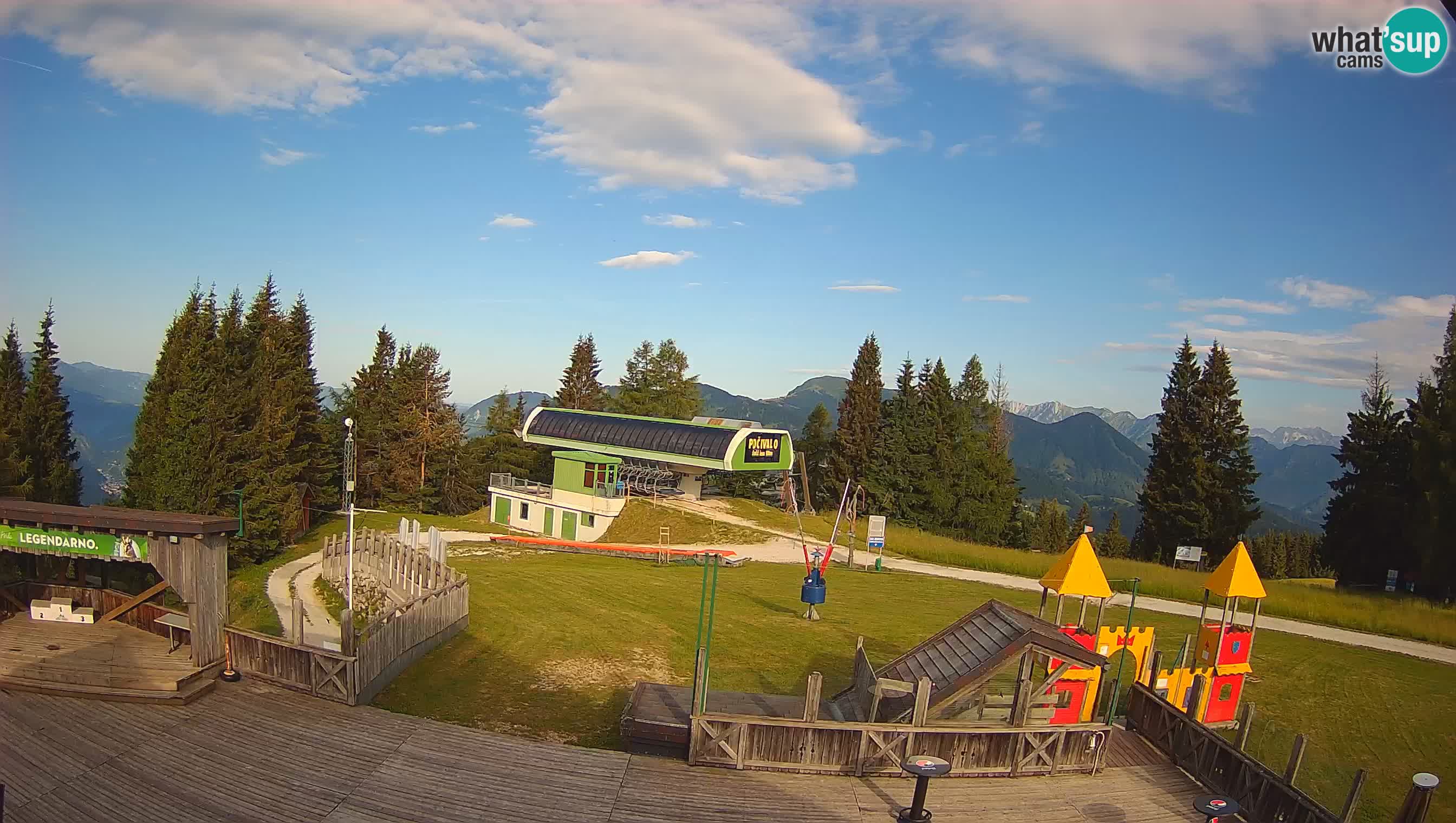 Cámara web Počivalo – Alpska Perla | Vista en vivo desde la estación de esquí Cerkno