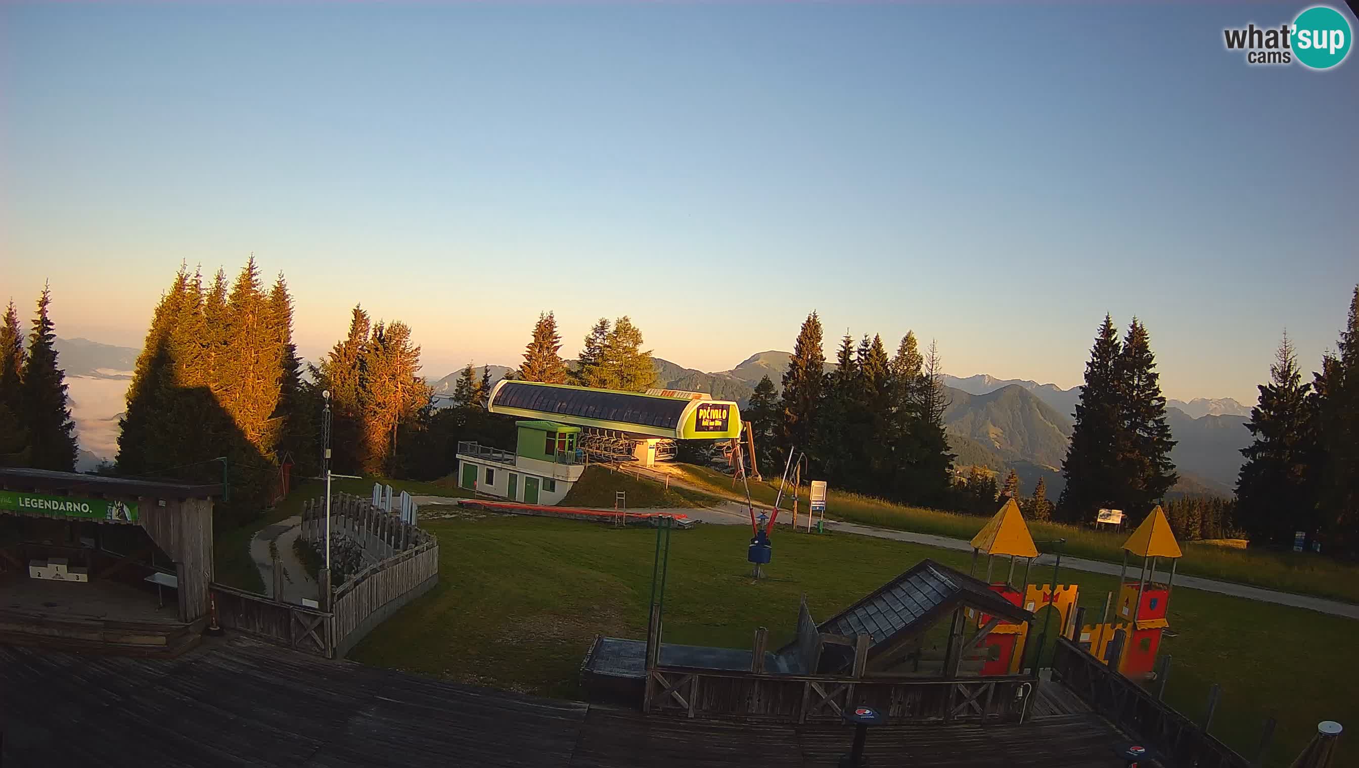 Web kamera Počivalo – Alpska Perla | Pogled uživo sa skijališta Cerkno