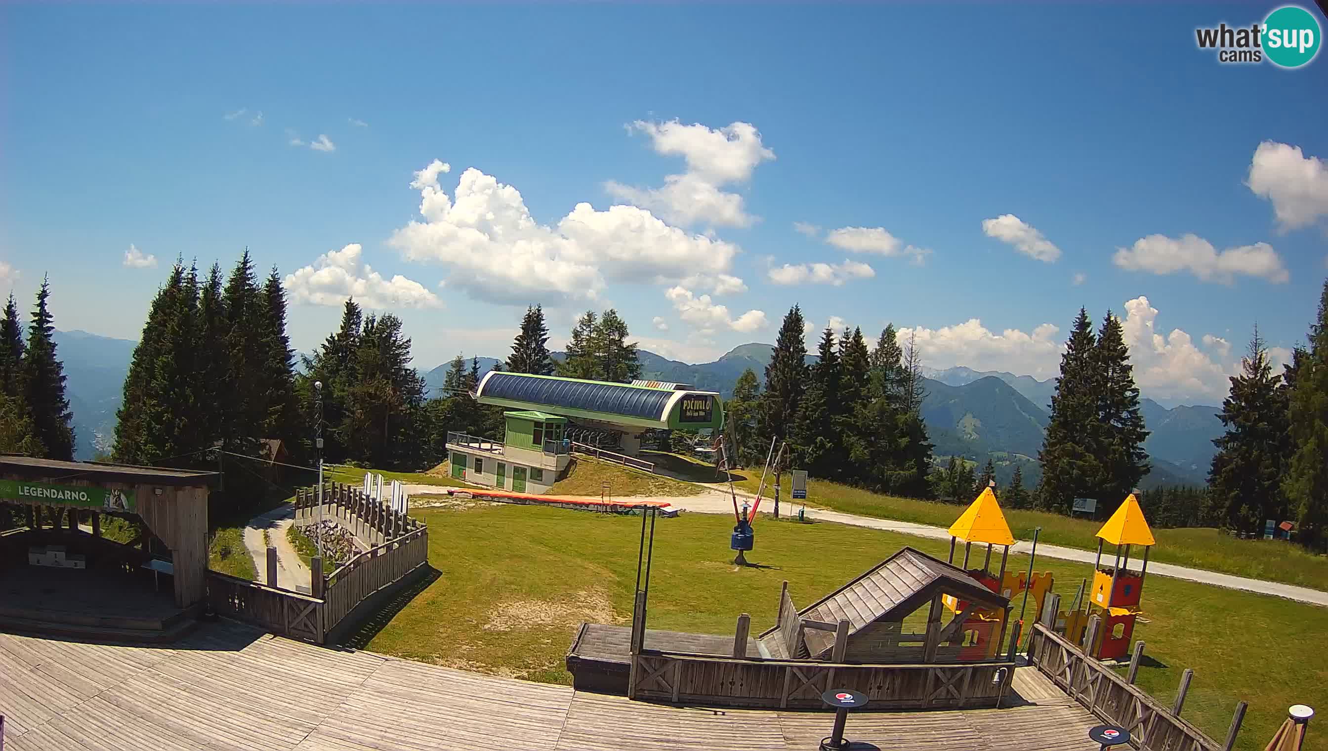 Webcam Počivalo – Alpska Perla | Vista live dalla stazione sciistica di Cerkno