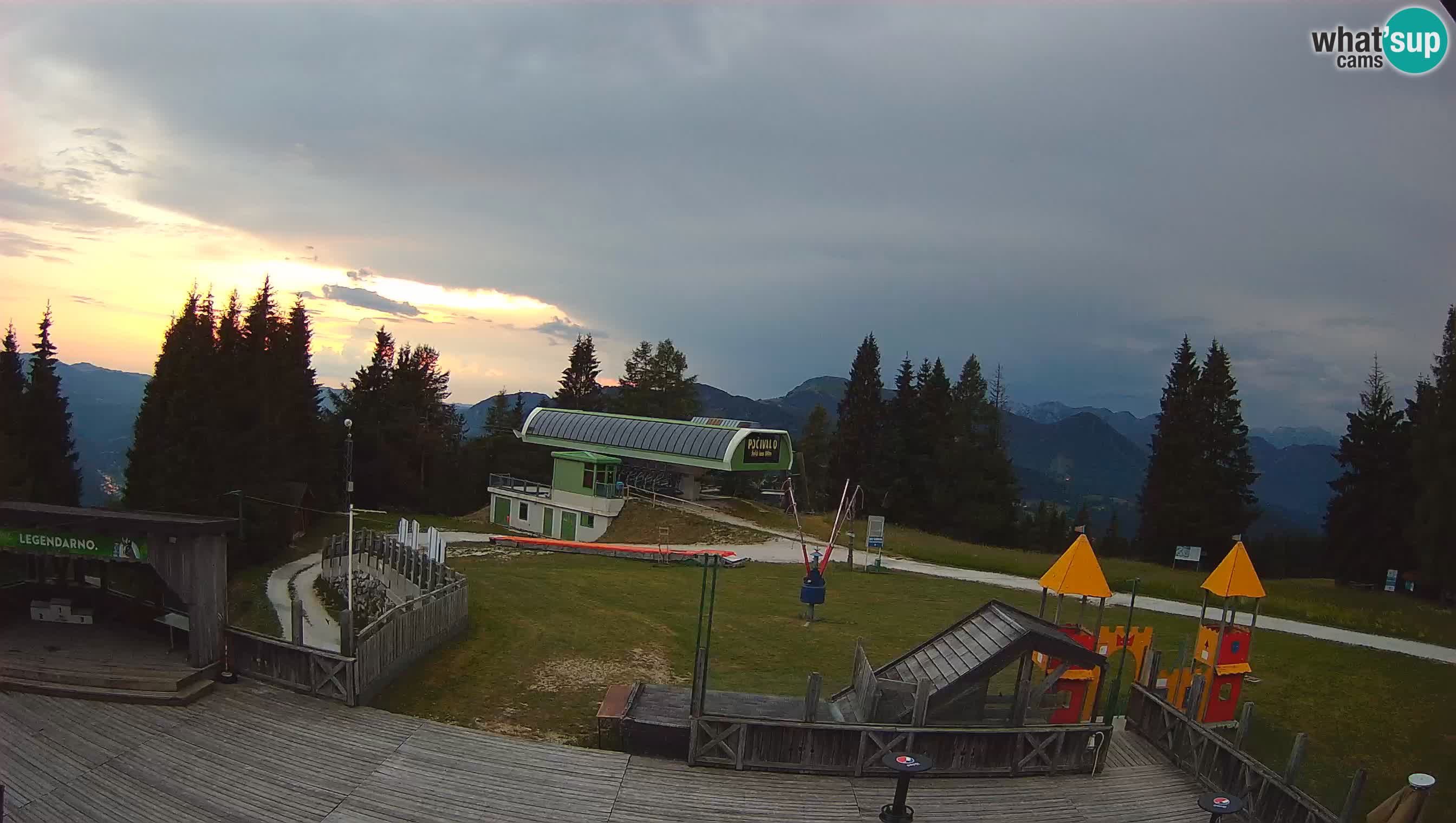 Webcam Počivalo – Alpska Perla | Live View from Cerkno Ski Resort