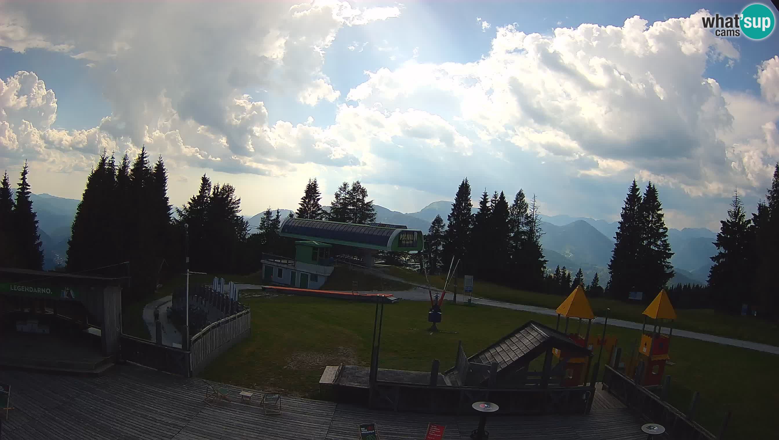 Webcam Počivalo – Alpska Perla | Live View from Cerkno Ski Resort