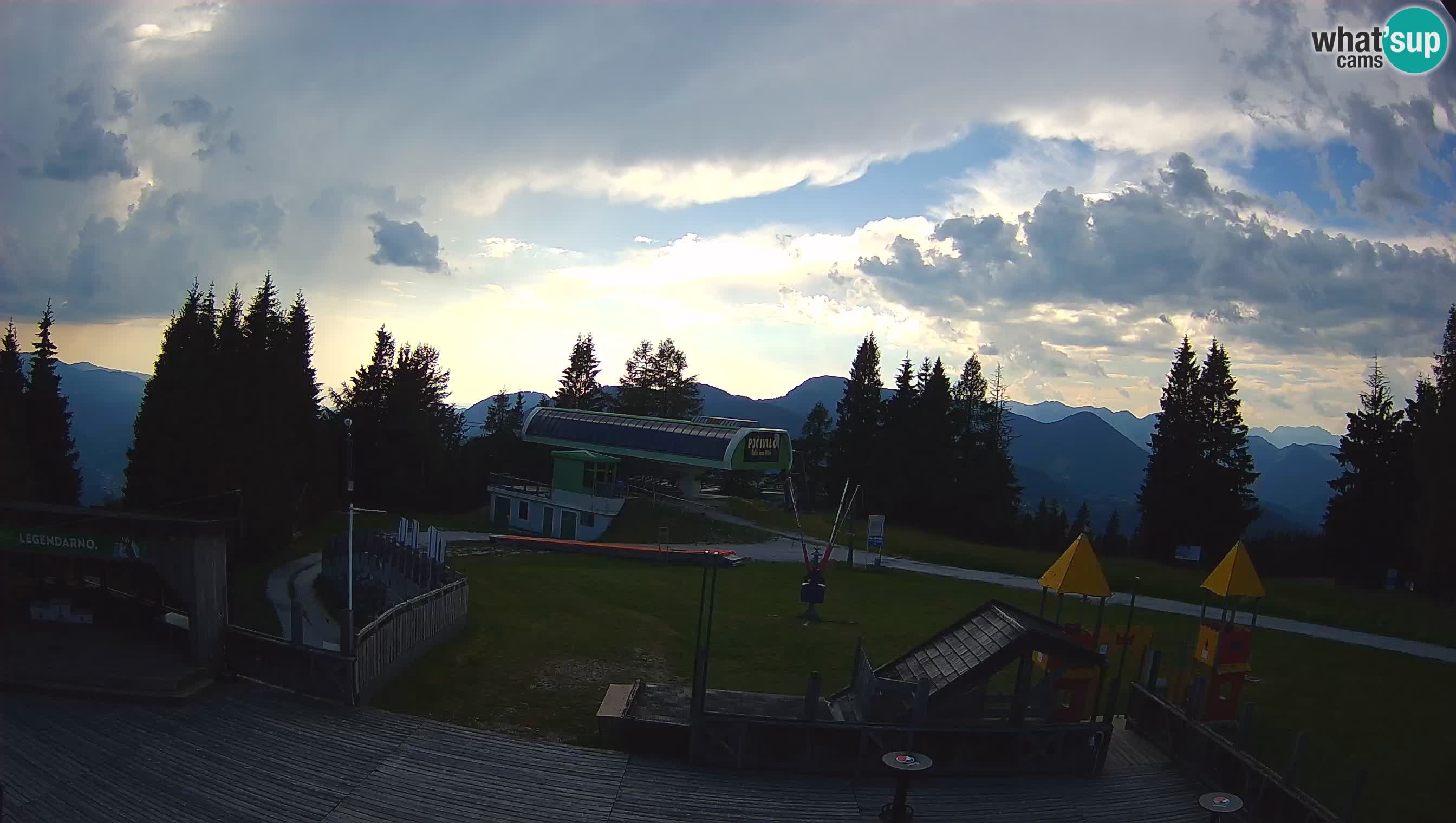 Webcam Počivalo – Alpska Perla | Live View from Cerkno Ski Resort