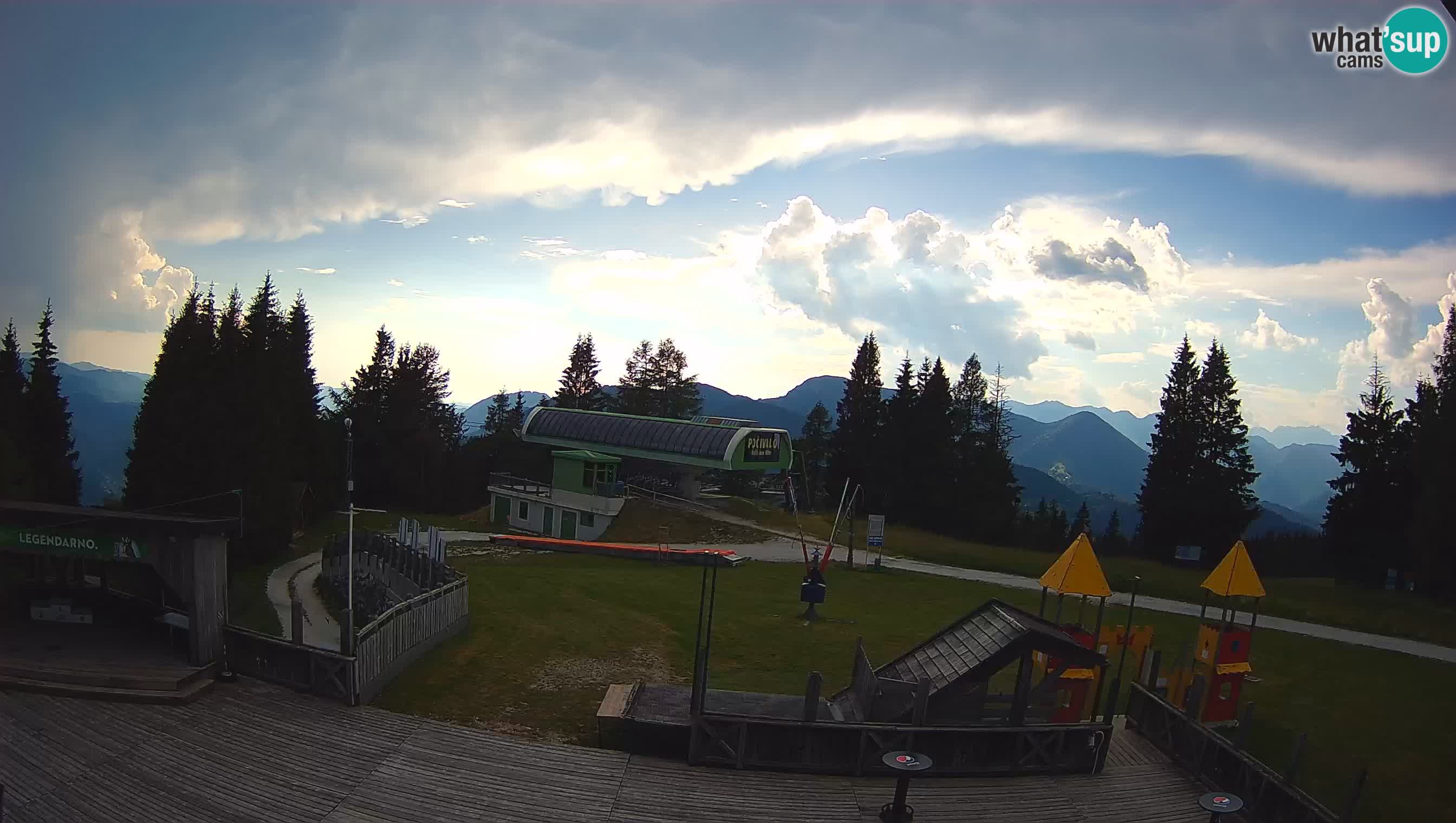 Webcam Počivalo – Alpska Perla | Vista live dalla stazione sciistica di Cerkno