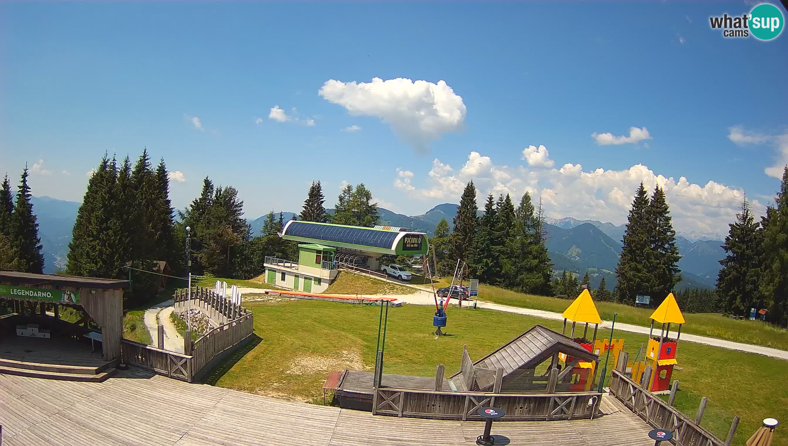 Spletna kamera Počivalo – Alpska Perla | Pogled v živo iz smučišča Cerkno