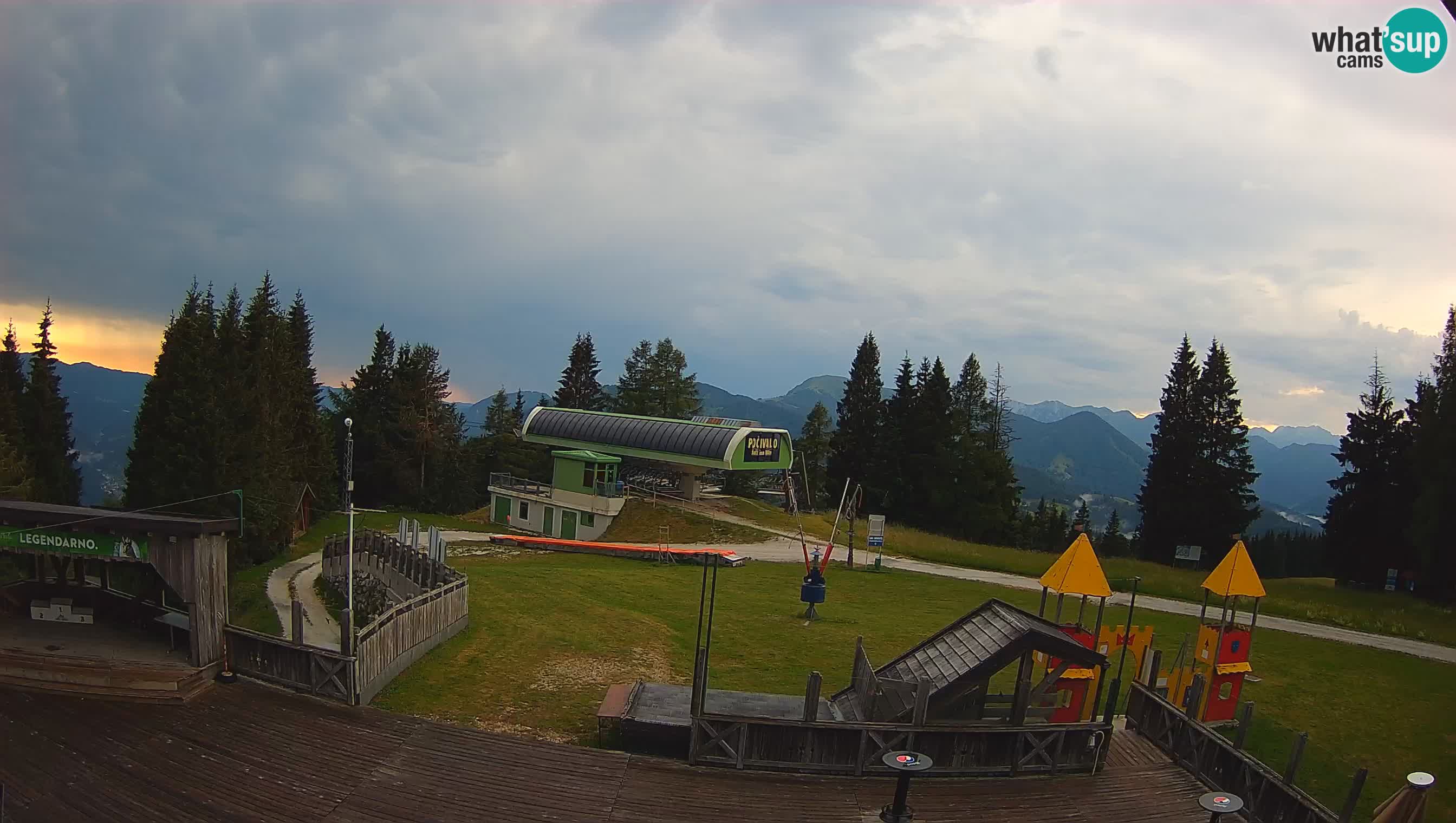 Webcam Počivalo – Alpska Perla | Vista live dalla stazione sciistica di Cerkno