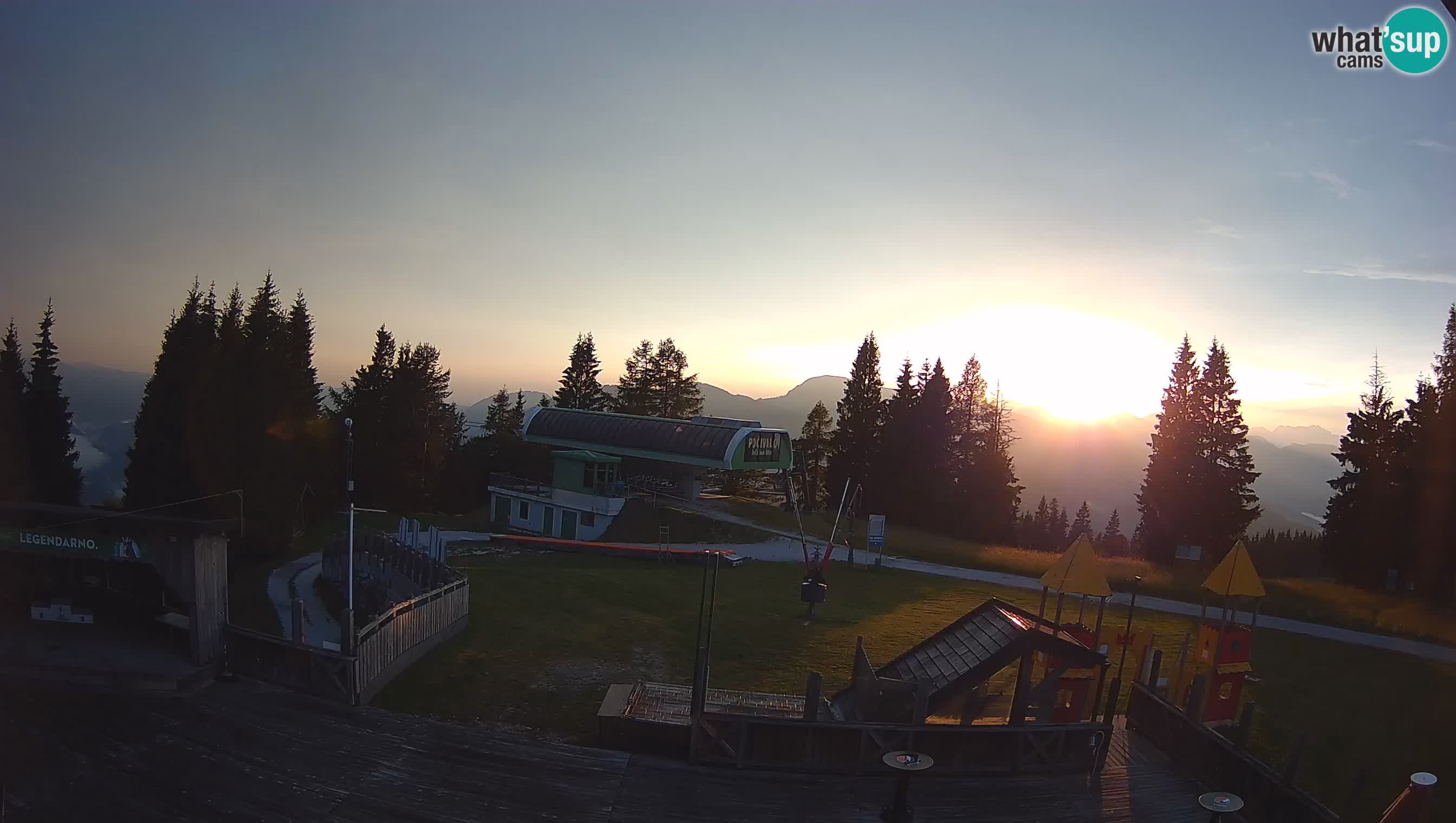 Webcam Počivalo – Alpska Perla | Vista live dalla stazione sciistica di Cerkno