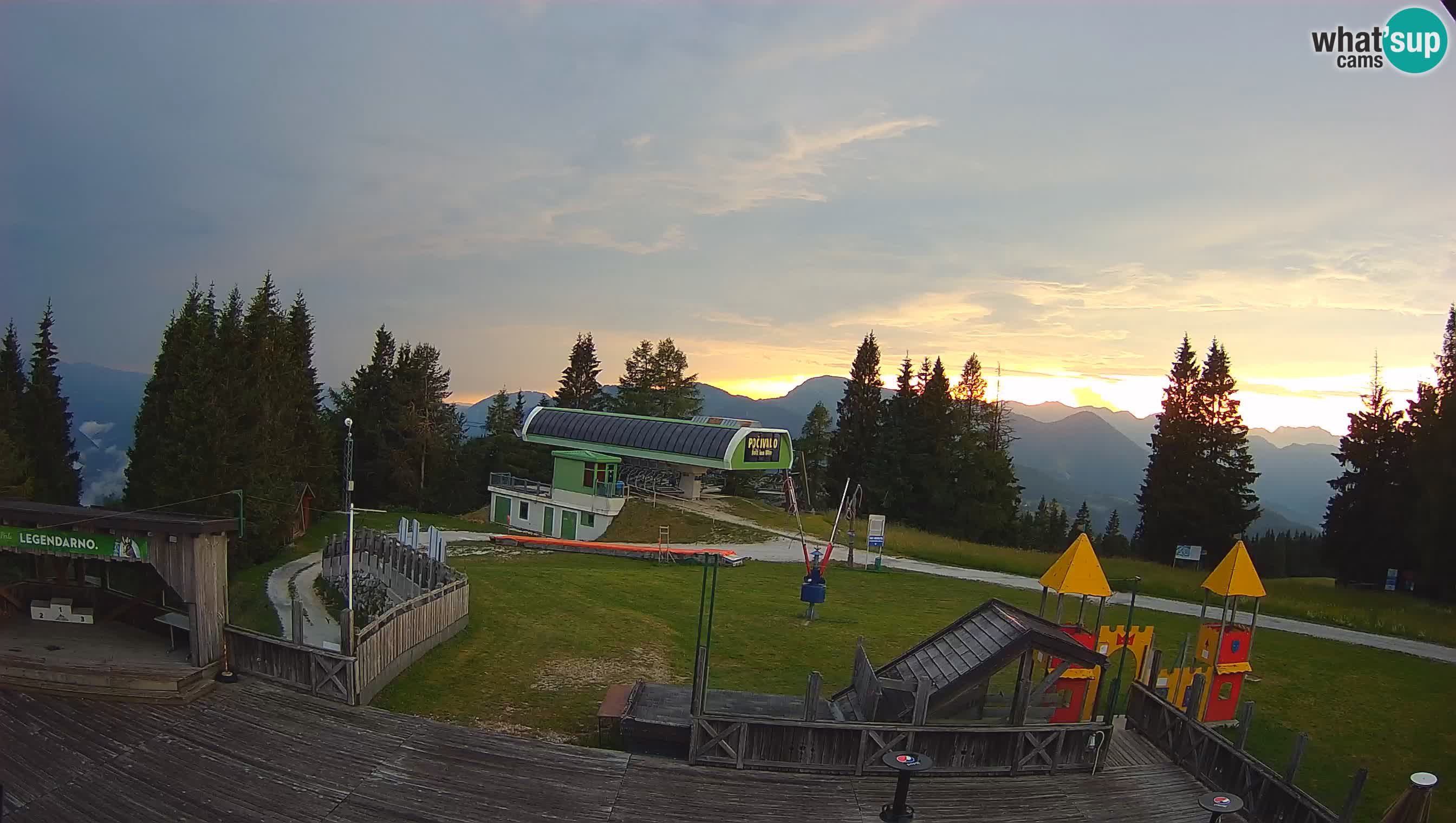 Cámara web Počivalo – Alpska Perla | Vista en vivo desde la estación de esquí Cerkno
