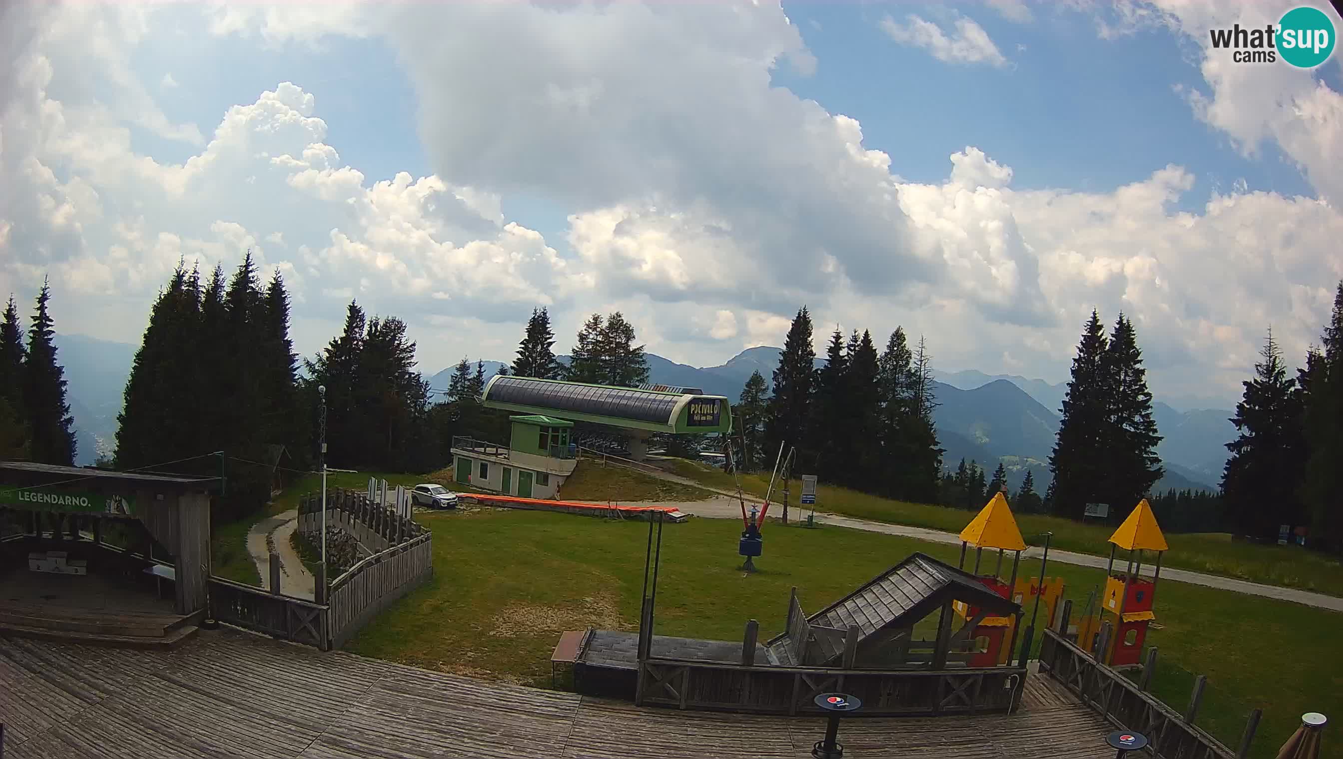Webcam de la station de ski des Alpes slovènes à Cerkno Počivalo