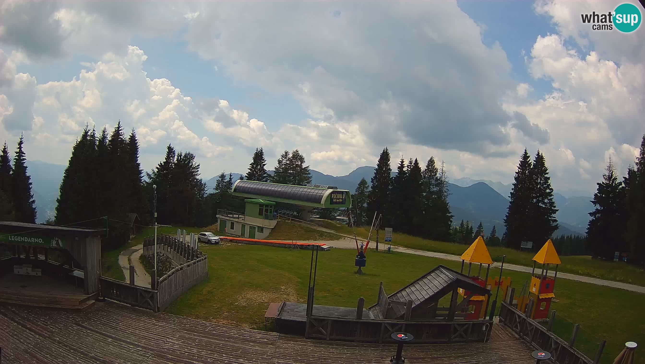 Web kamera Počivalo – Alpska Perla | Pogled uživo sa skijališta Cerkno