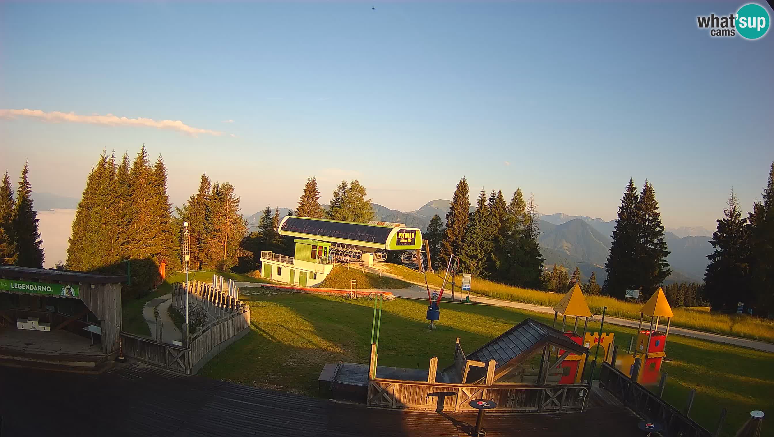 Cámara web Počivalo – Alpska Perla | Vista en vivo desde la estación de esquí Cerkno
