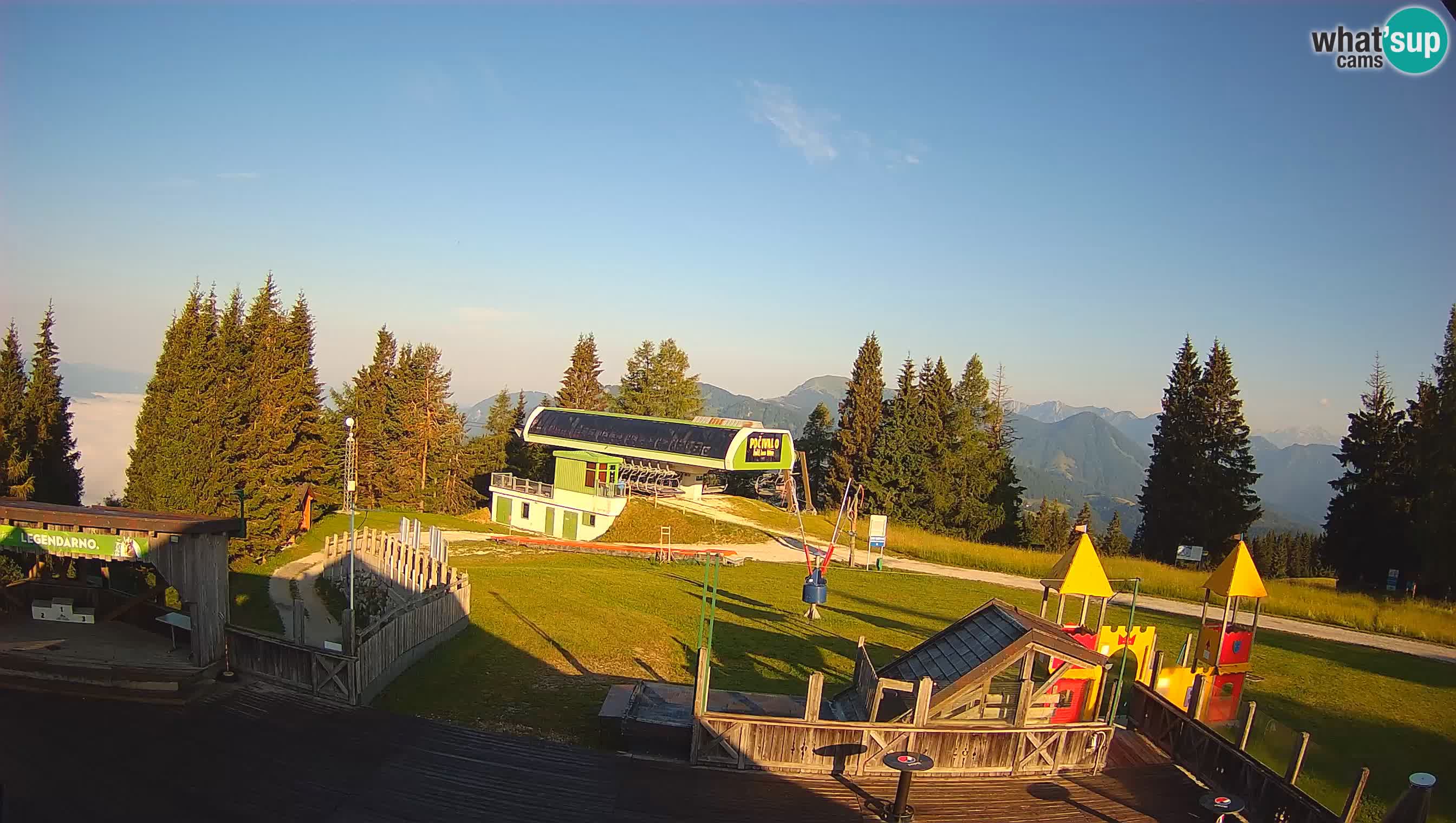 Cámara web Počivalo – Alpska Perla | Vista en vivo desde la estación de esquí Cerkno