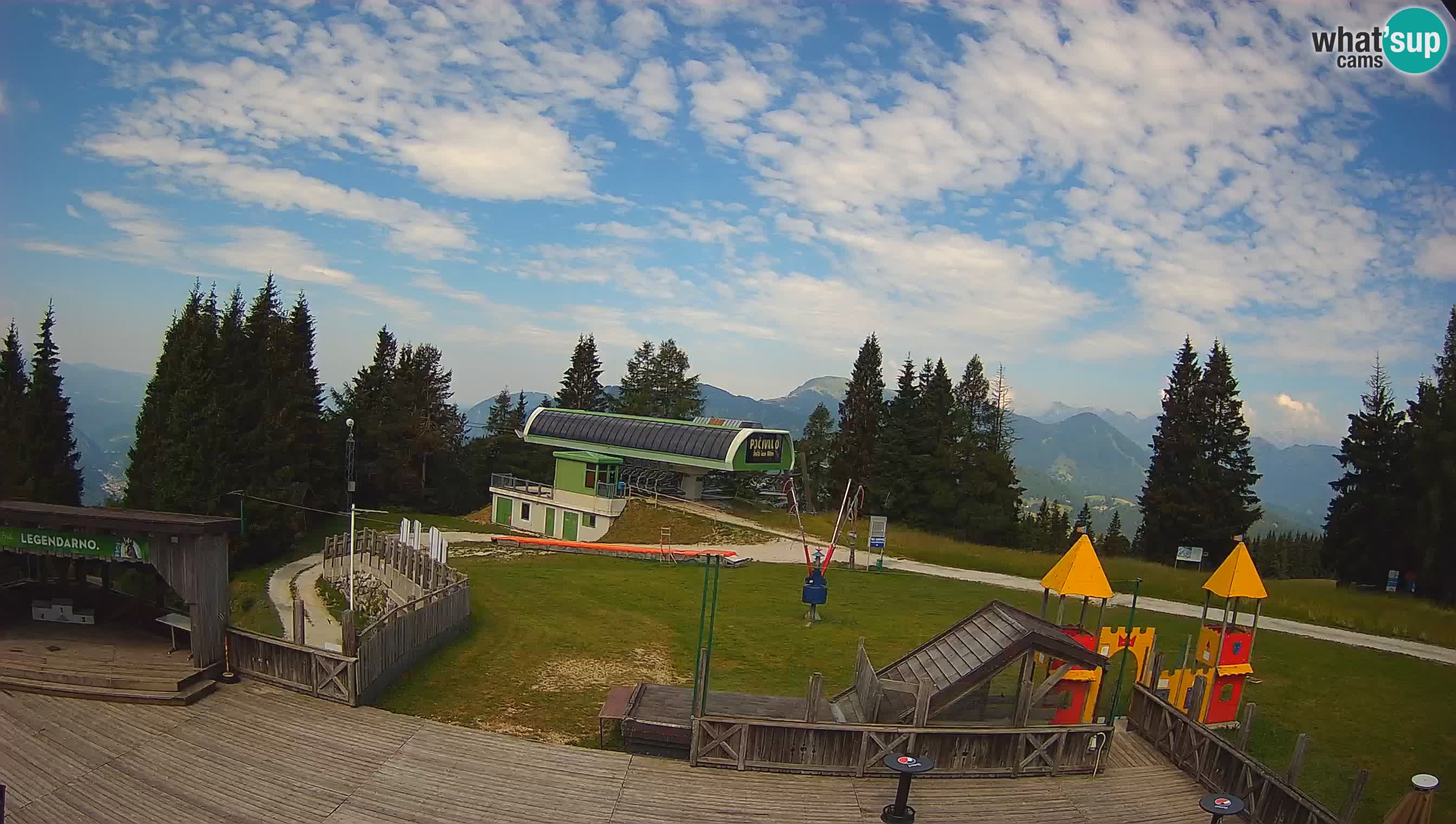 Webcam de la station de ski des Alpes slovènes à Cerkno Počivalo