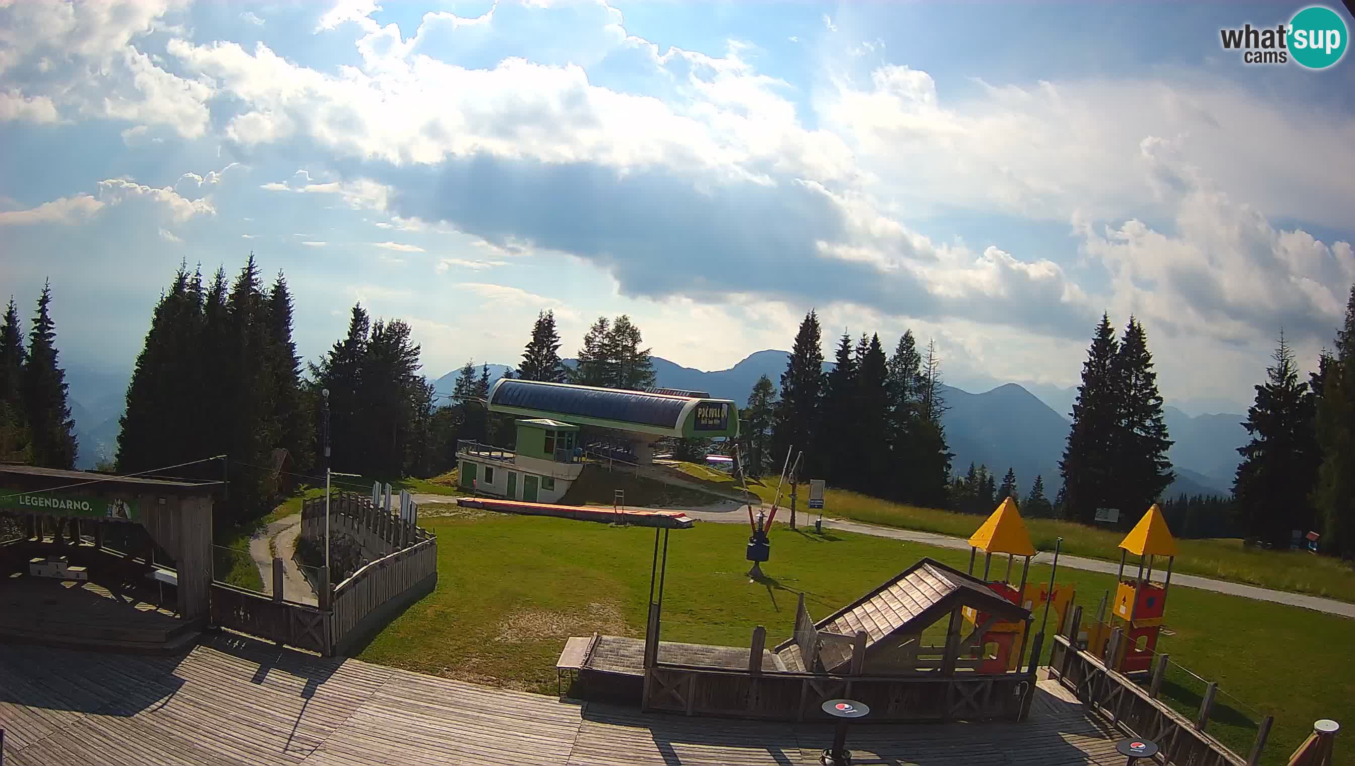 Webcam Počivalo – Alpska Perla | Vista live dalla stazione sciistica di Cerkno