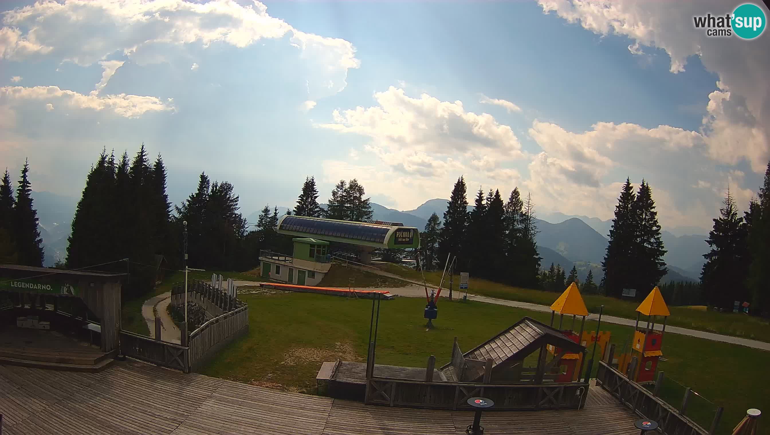 Web kamera Počivalo – Alpska Perla | Pogled uživo sa skijališta Cerkno