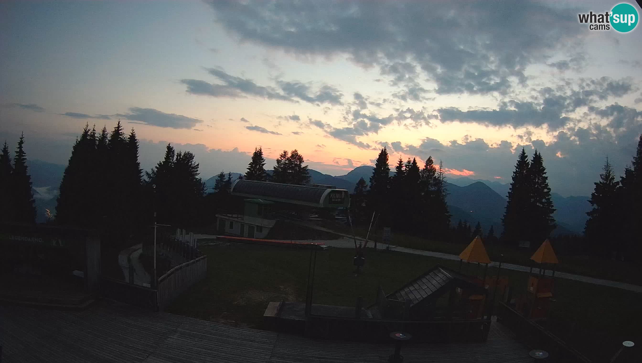 Webcam Počivalo – Alpska Perla | Live View from Cerkno Ski Resort