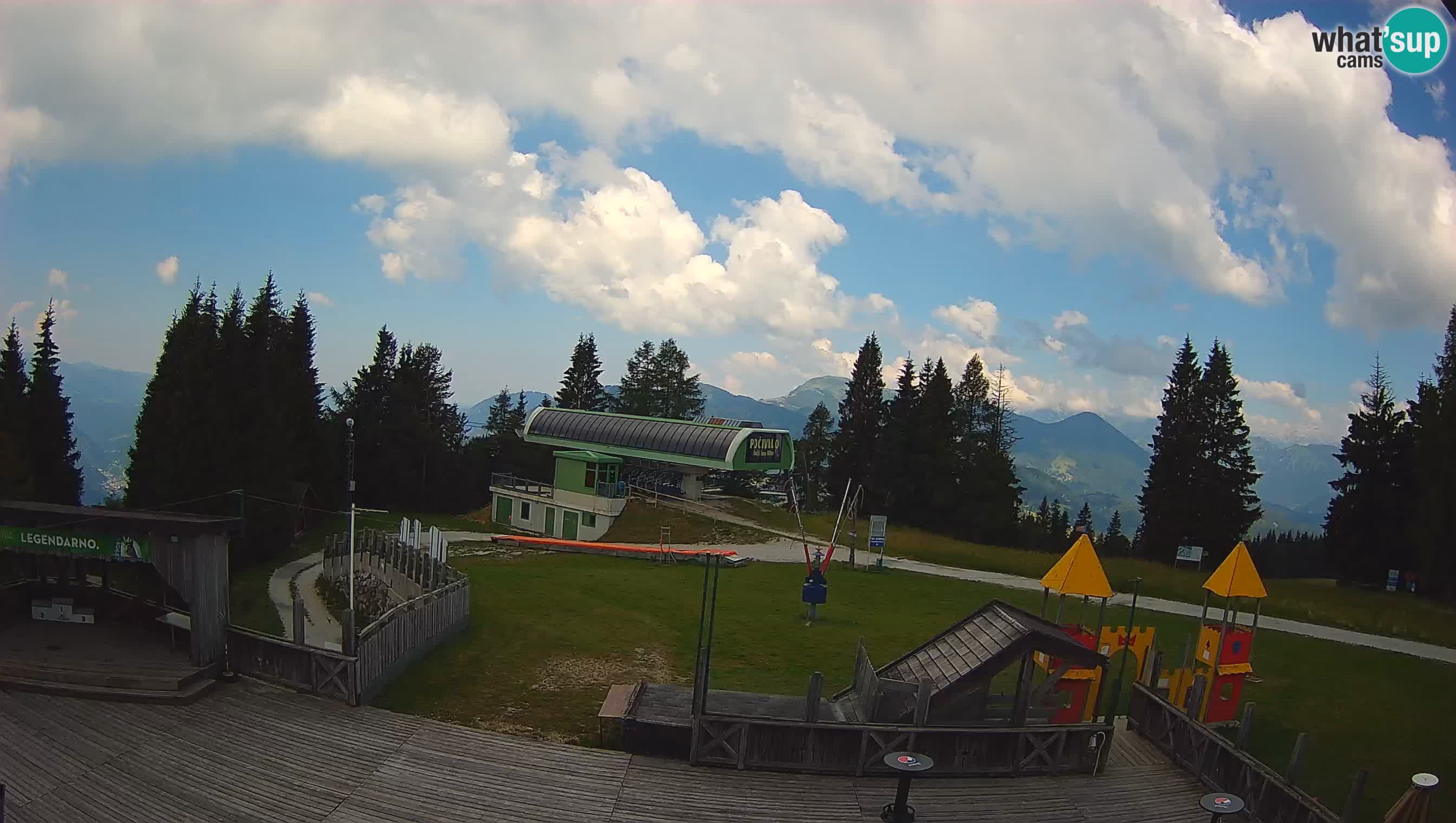 Cámara web Počivalo – Alpska Perla | Vista en vivo desde la estación de esquí Cerkno