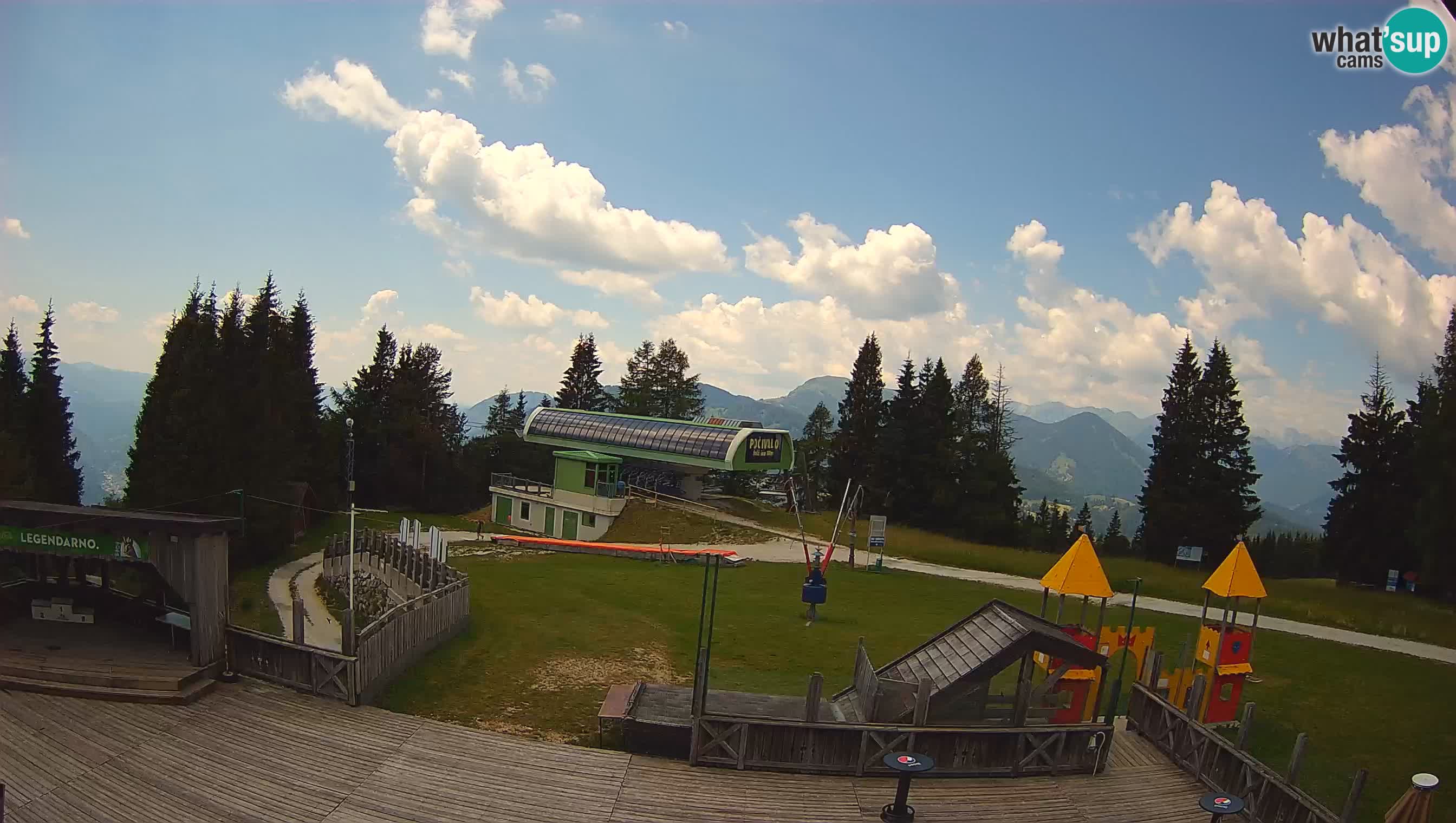 Web kamera Počivalo – Alpska Perla | Pogled uživo sa skijališta Cerkno