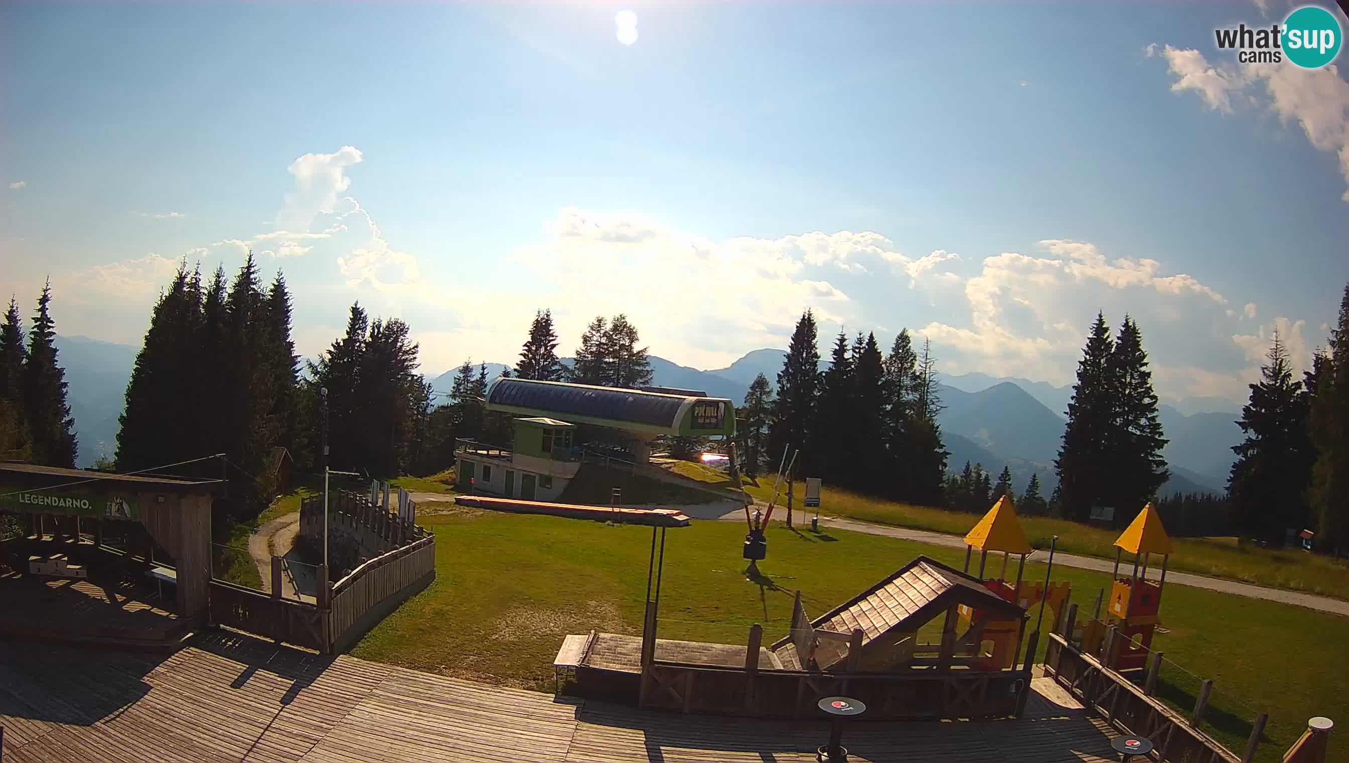 Web kamera Počivalo – Alpska Perla | Pogled uživo sa skijališta Cerkno