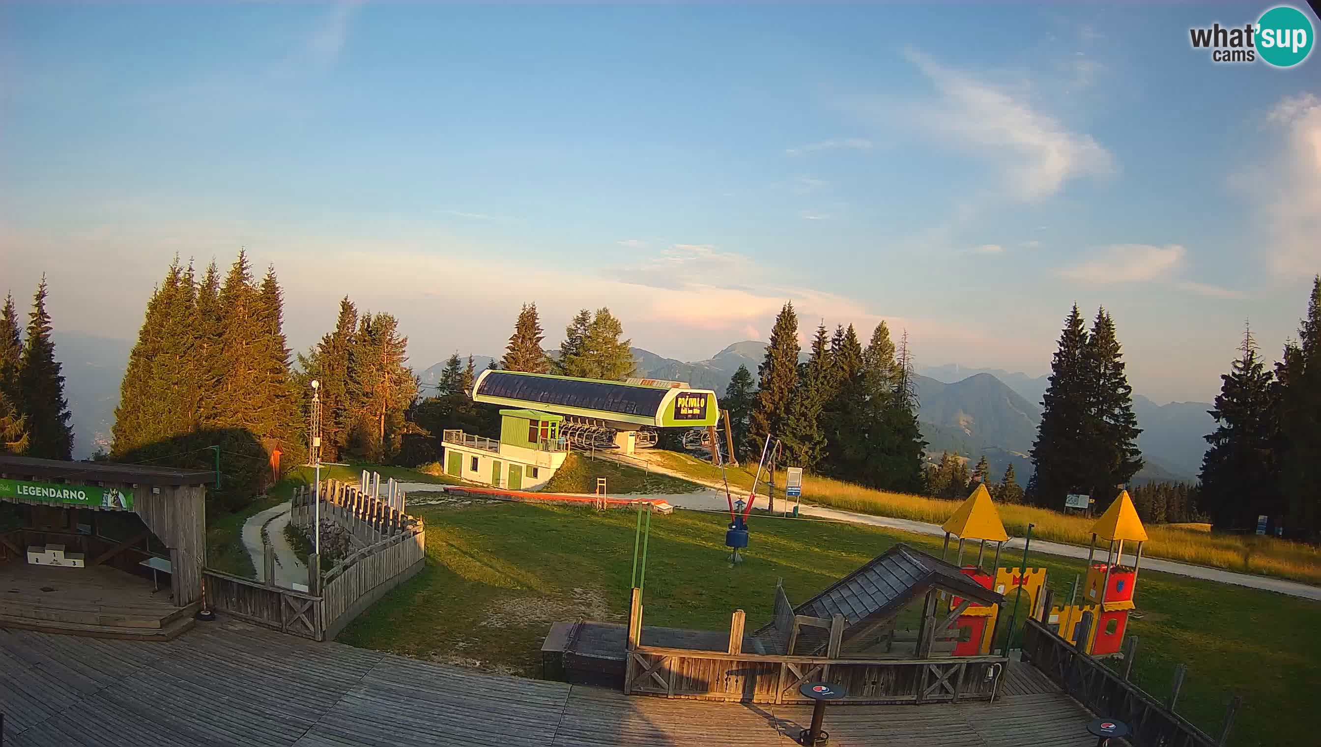 Webcam Počivalo – Alpska Perla | Live View from Cerkno Ski Resort