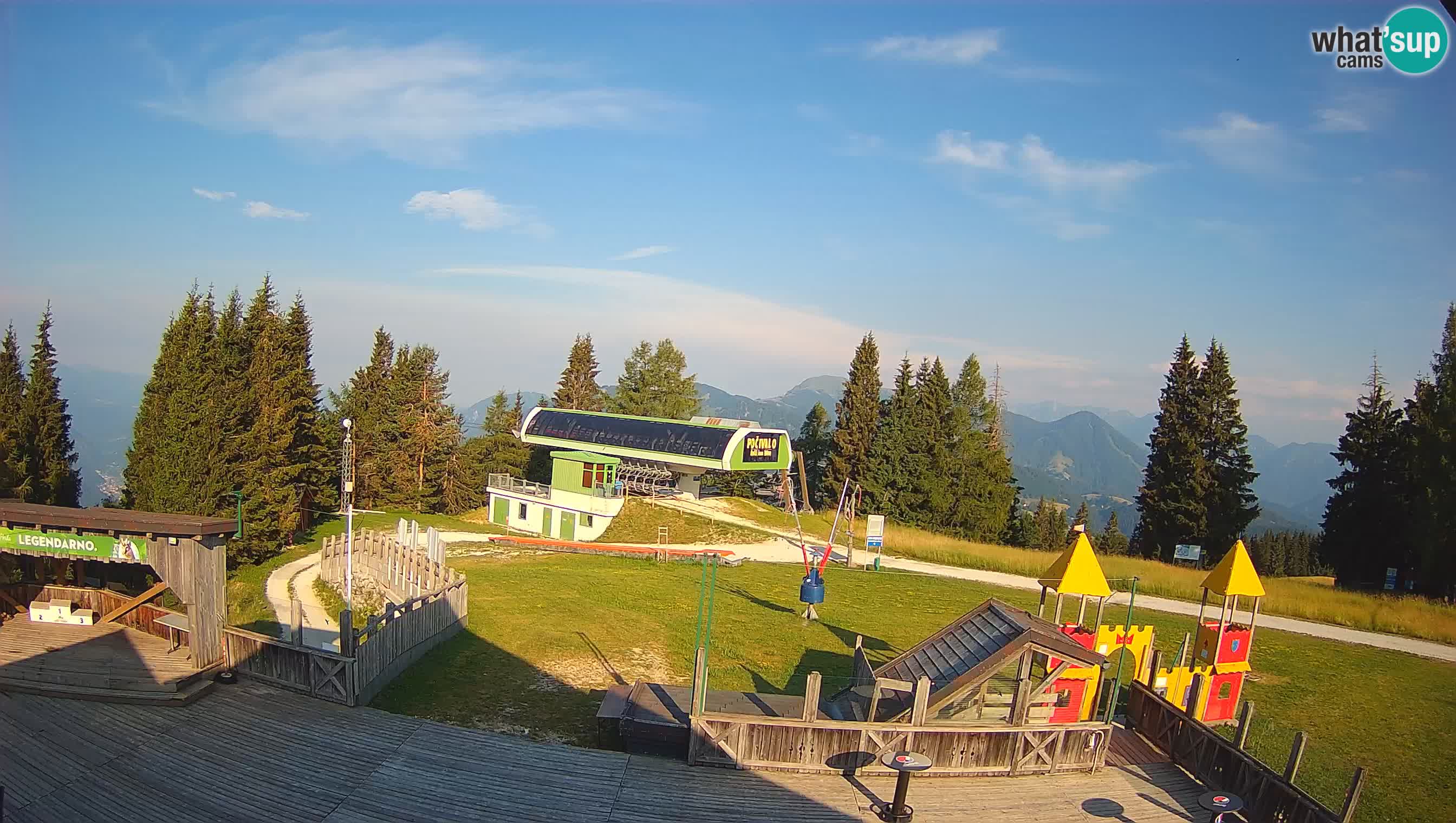 Webcam de la station de ski des Alpes slovènes à Cerkno Počivalo