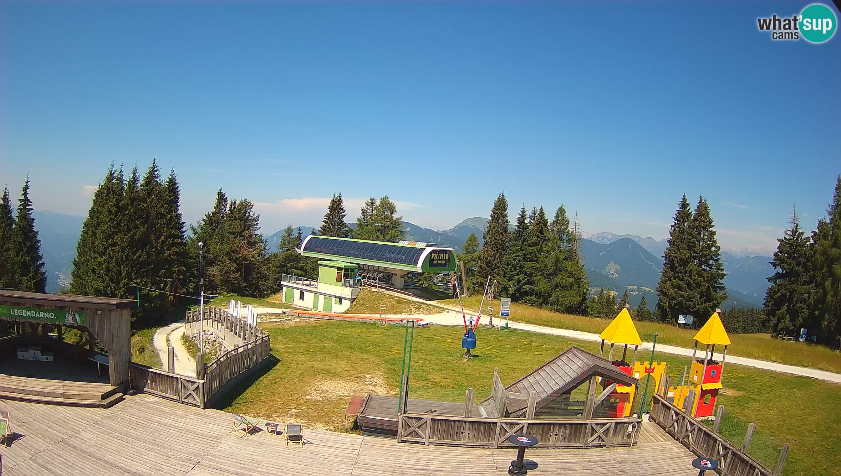 Spletna kamera Počivalo – Alpska Perla | Pogled v živo iz smučišča Cerkno