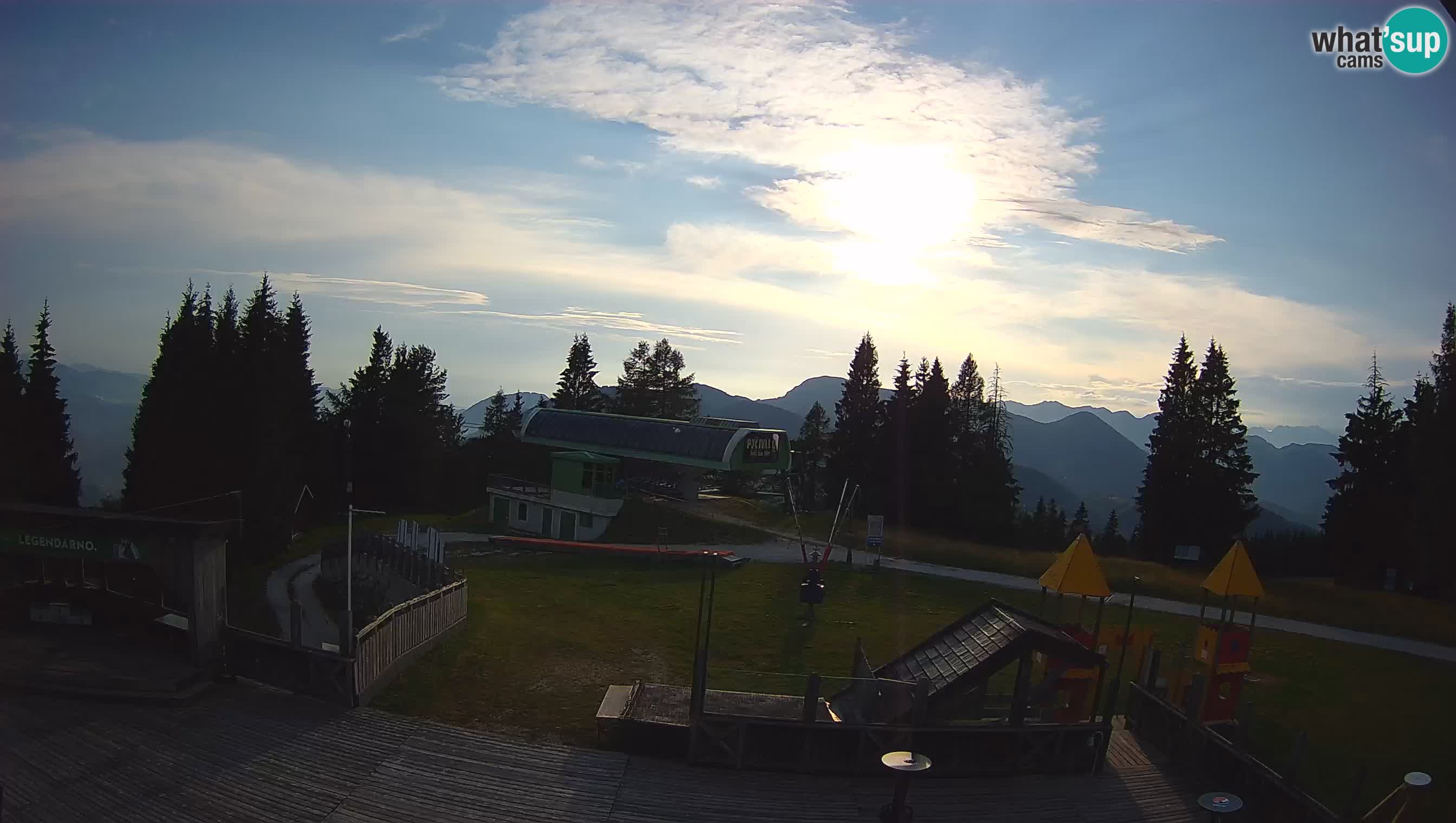 Cámara web Počivalo – Alpska Perla | Vista en vivo desde la estación de esquí Cerkno