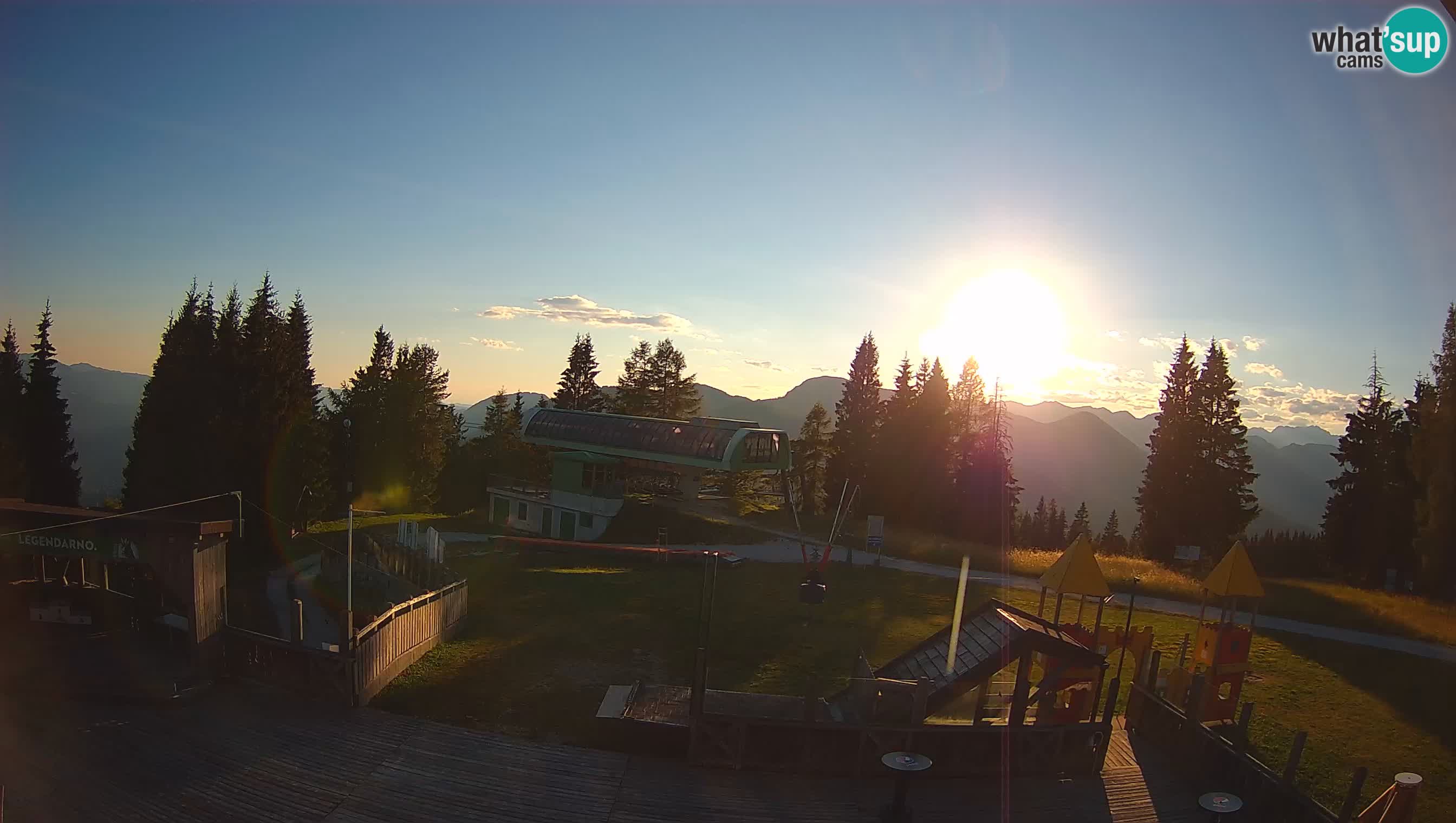 Web kamera Počivalo – Alpska Perla | Pogled uživo sa skijališta Cerkno