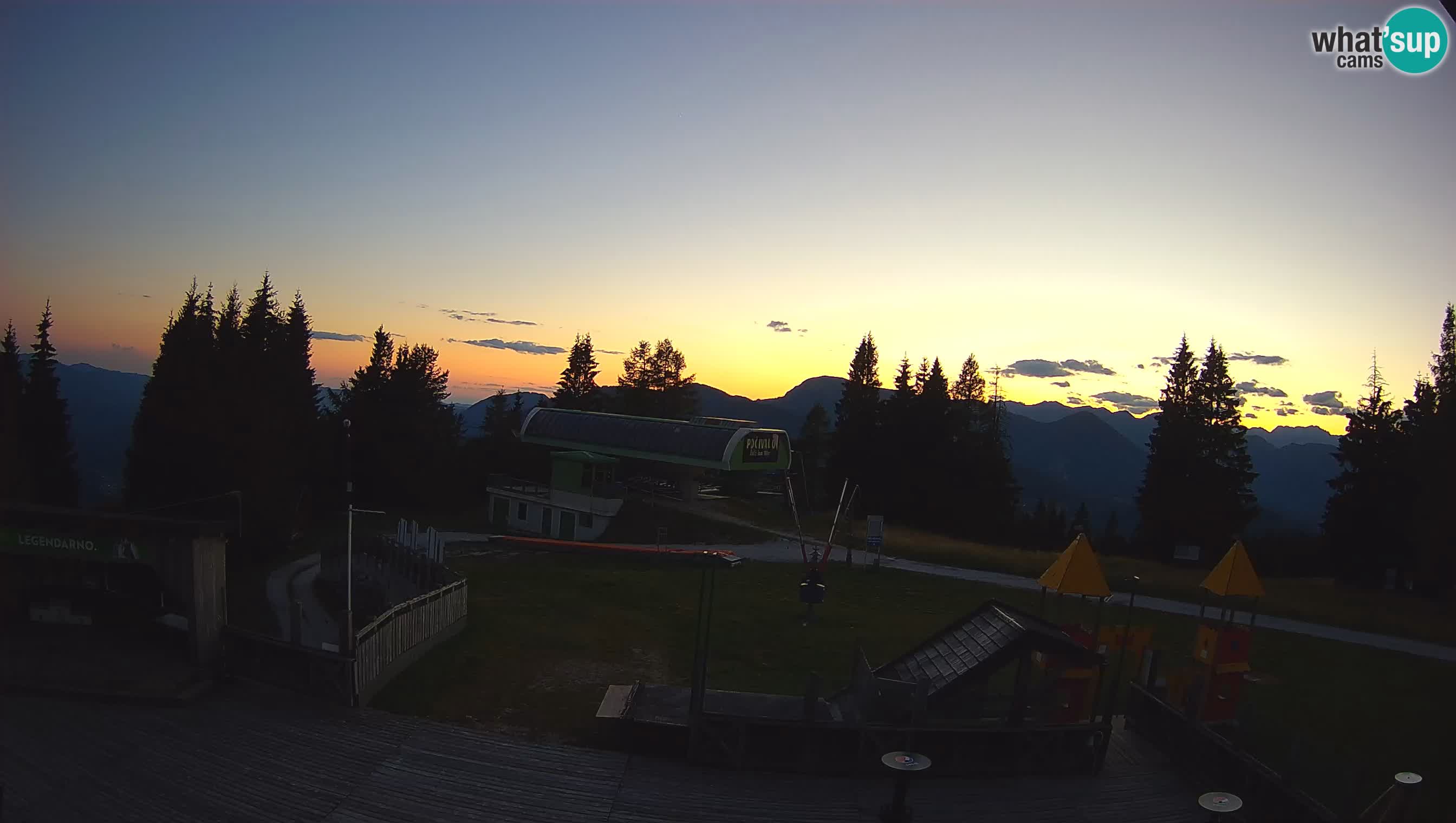 Web kamera Počivalo – Alpska Perla | Pogled uživo sa skijališta Cerkno