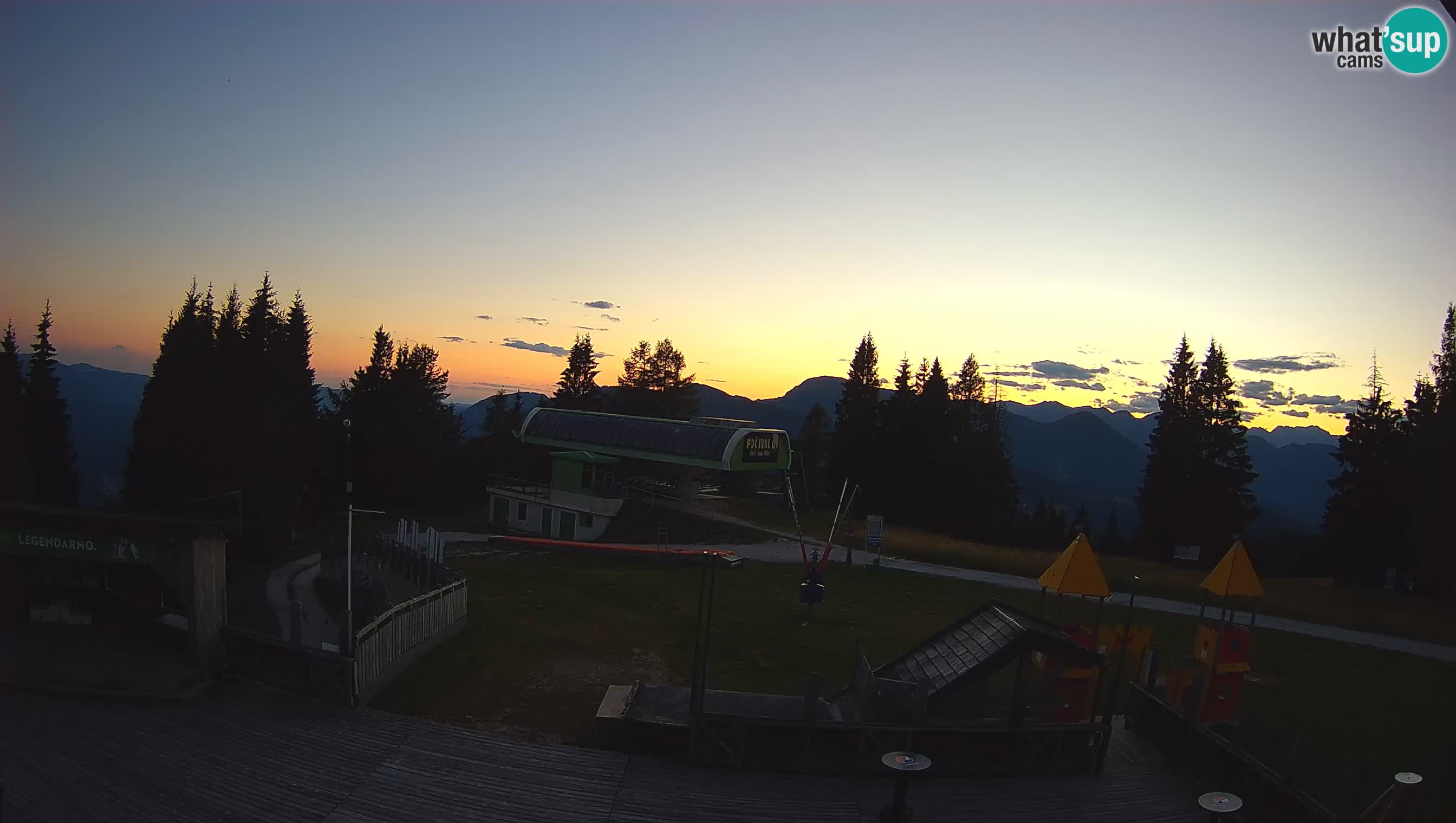Webcam de la station de ski des Alpes slovènes à Cerkno Počivalo