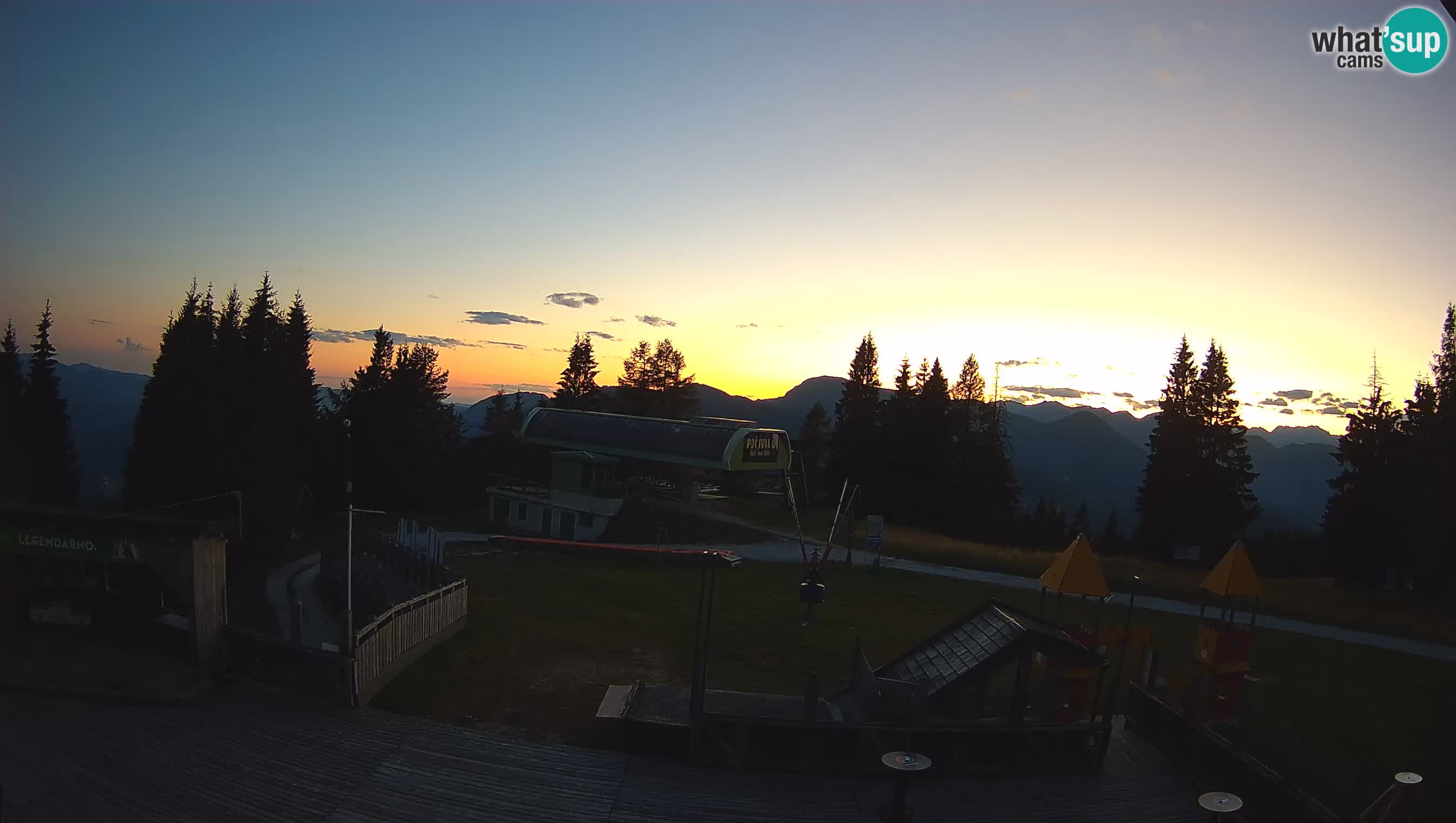 Webcam de la station de ski des Alpes slovènes à Cerkno Počivalo