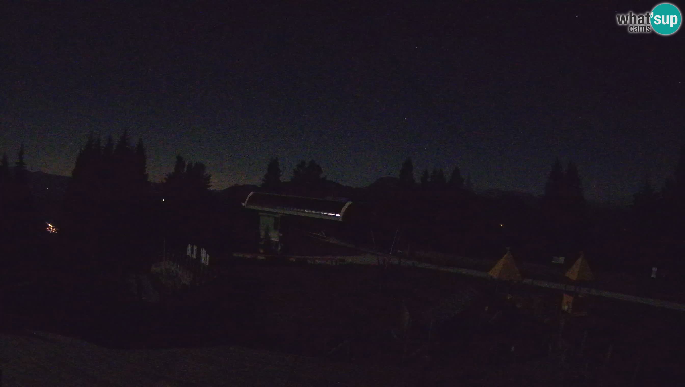 Spletna kamera Počivalo – Alpska Perla | Pogled v živo iz smučišča Cerkno