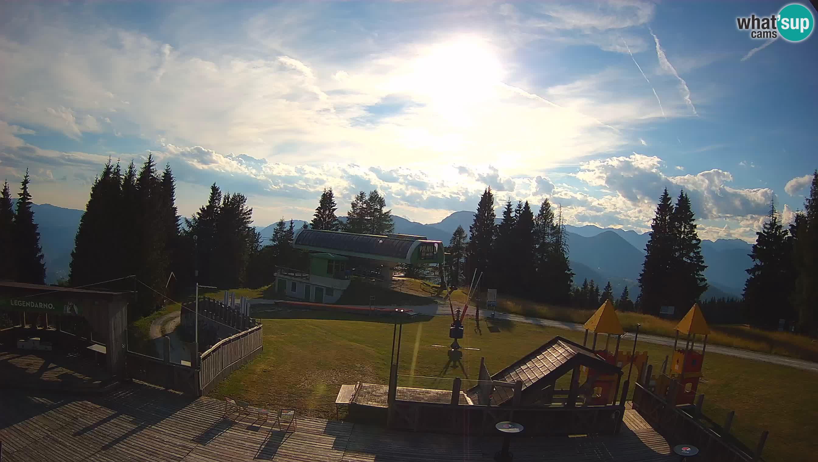 Webcam de la station de ski des Alpes slovènes à Cerkno Počivalo