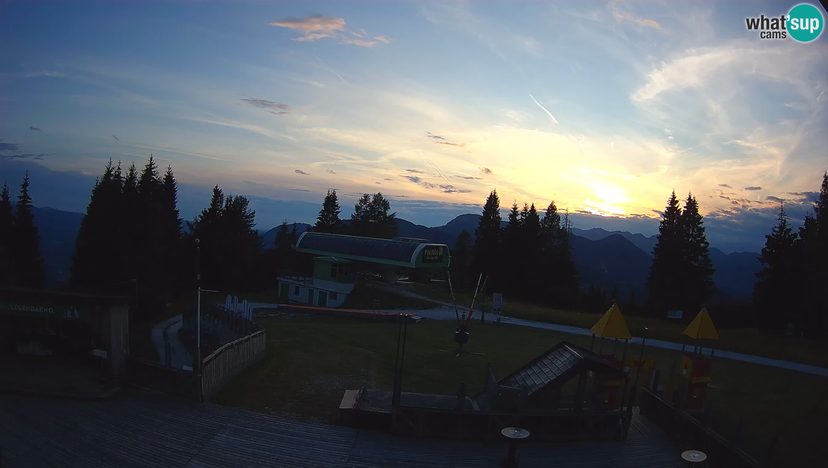 Web kamera Počivalo – Alpska Perla | Pogled uživo sa skijališta Cerkno