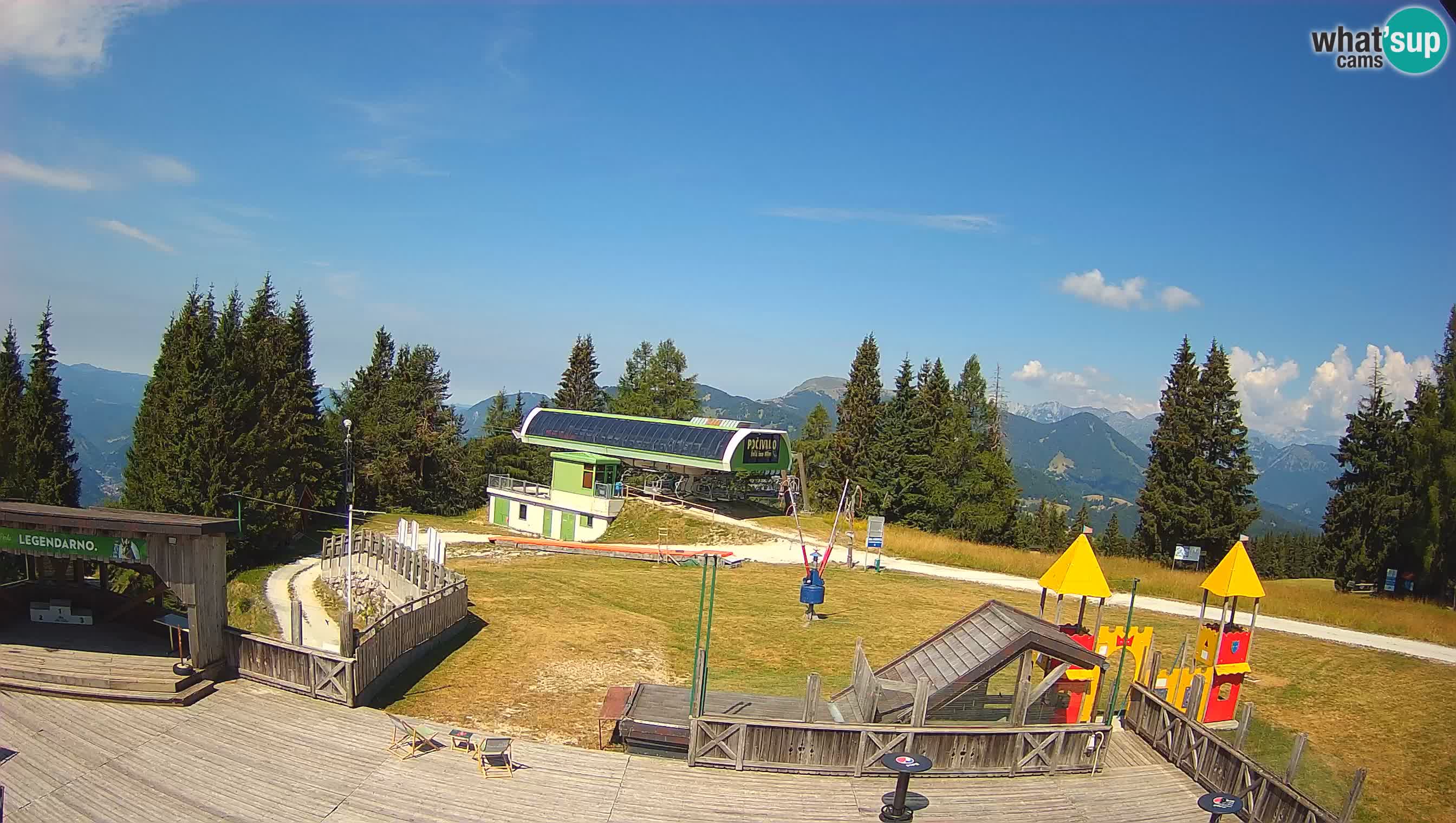 Webcam de la station de ski des Alpes slovènes à Cerkno Počivalo