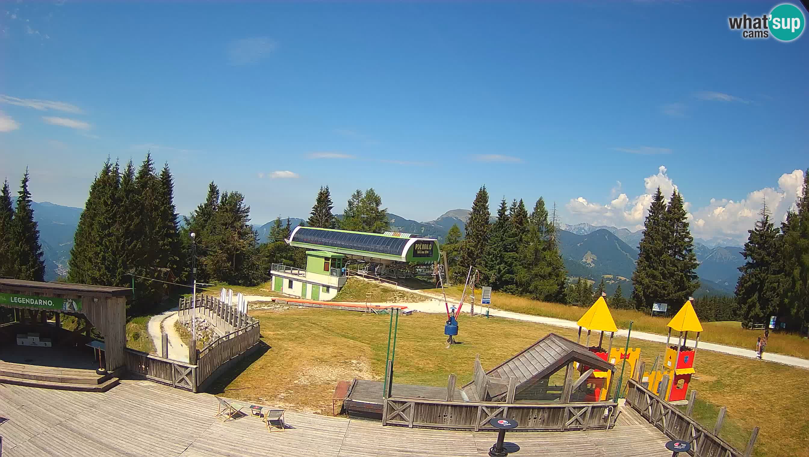 Webcam de la station de ski des Alpes slovènes à Cerkno Počivalo