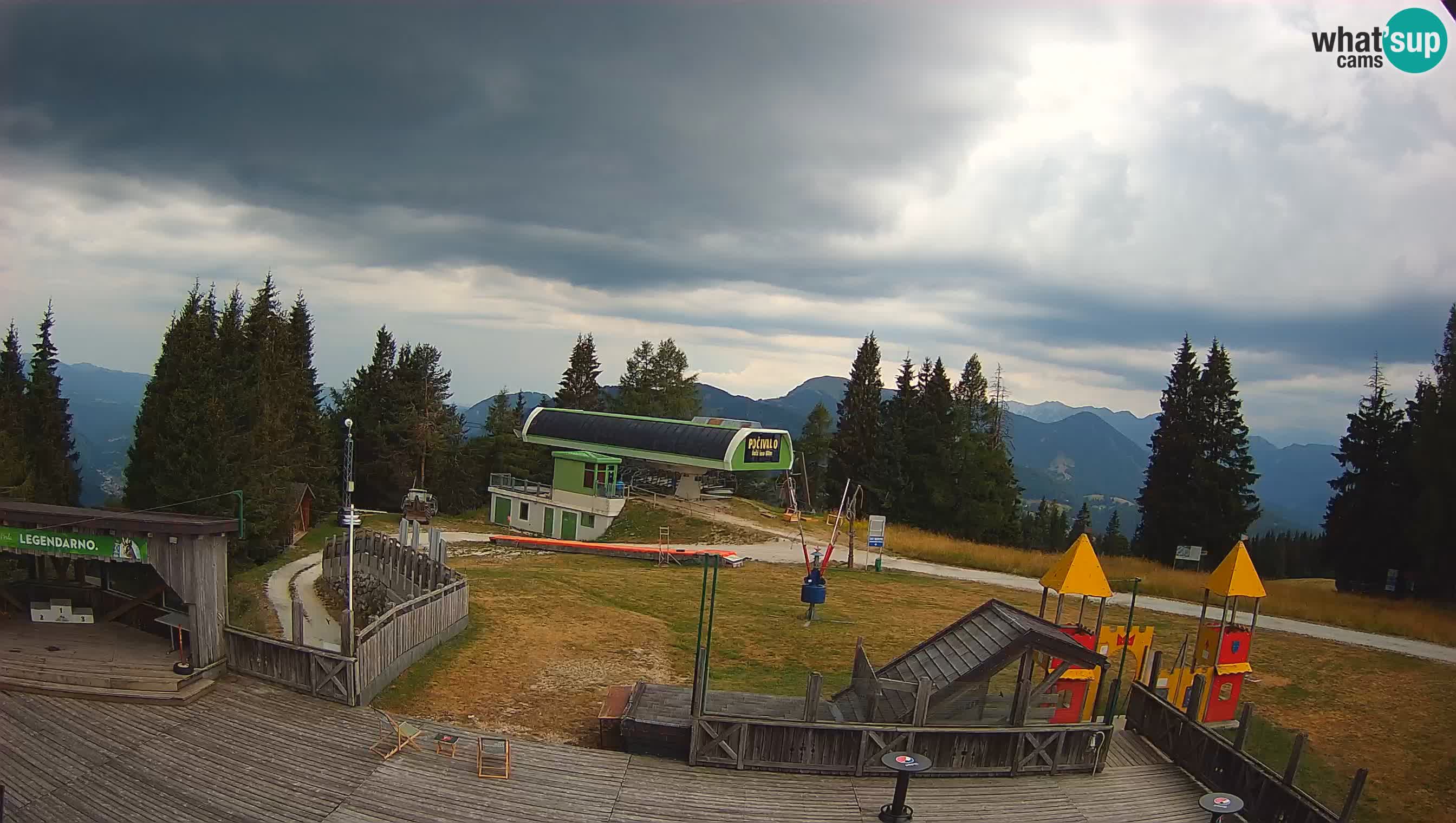 Webcam Počivalo – Alpska Perla | Live View from Cerkno Ski Resort