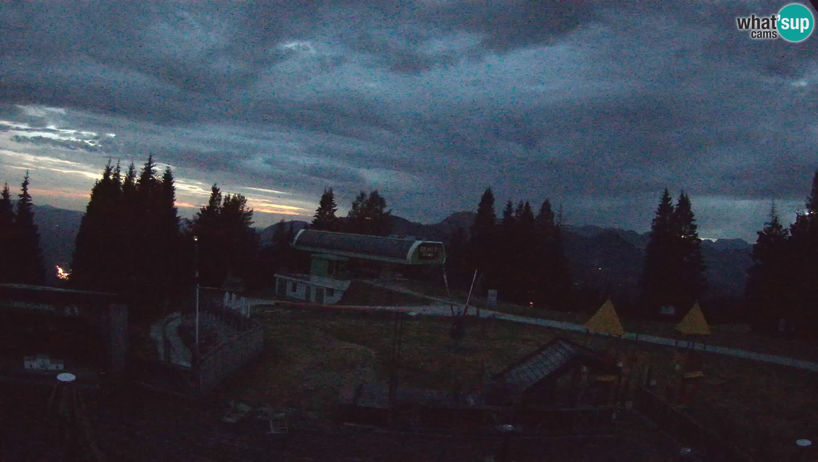 Cámara web Počivalo – Alpska Perla | Vista en vivo desde la estación de esquí Cerkno