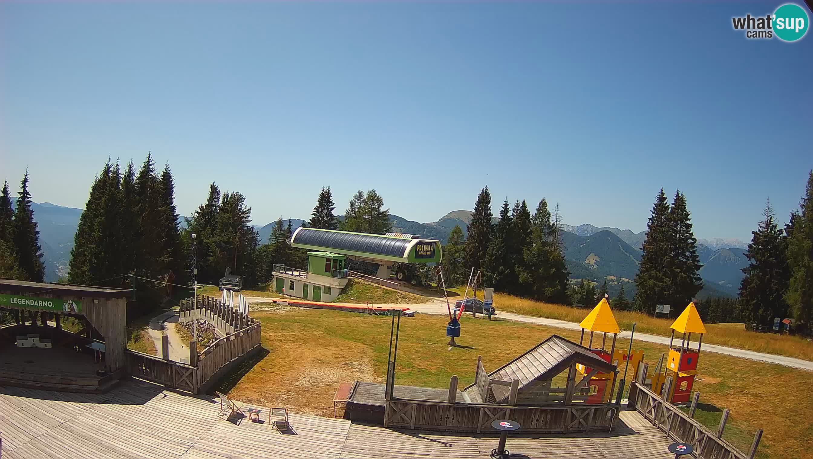 Webcam de la station de ski des Alpes slovènes à Cerkno Počivalo