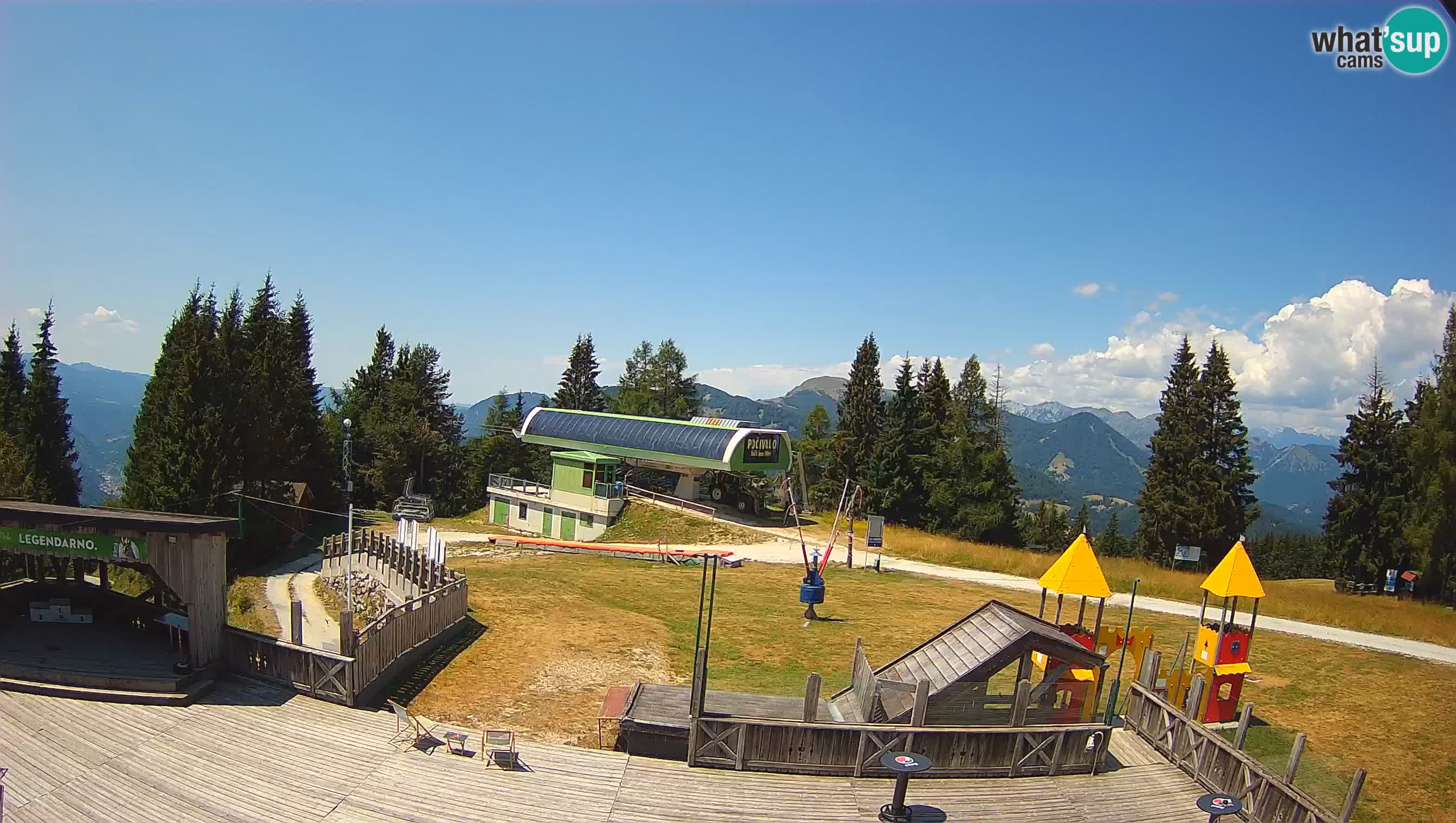 Spletna kamera Počivalo – Alpska Perla | Pogled v živo iz smučišča Cerkno