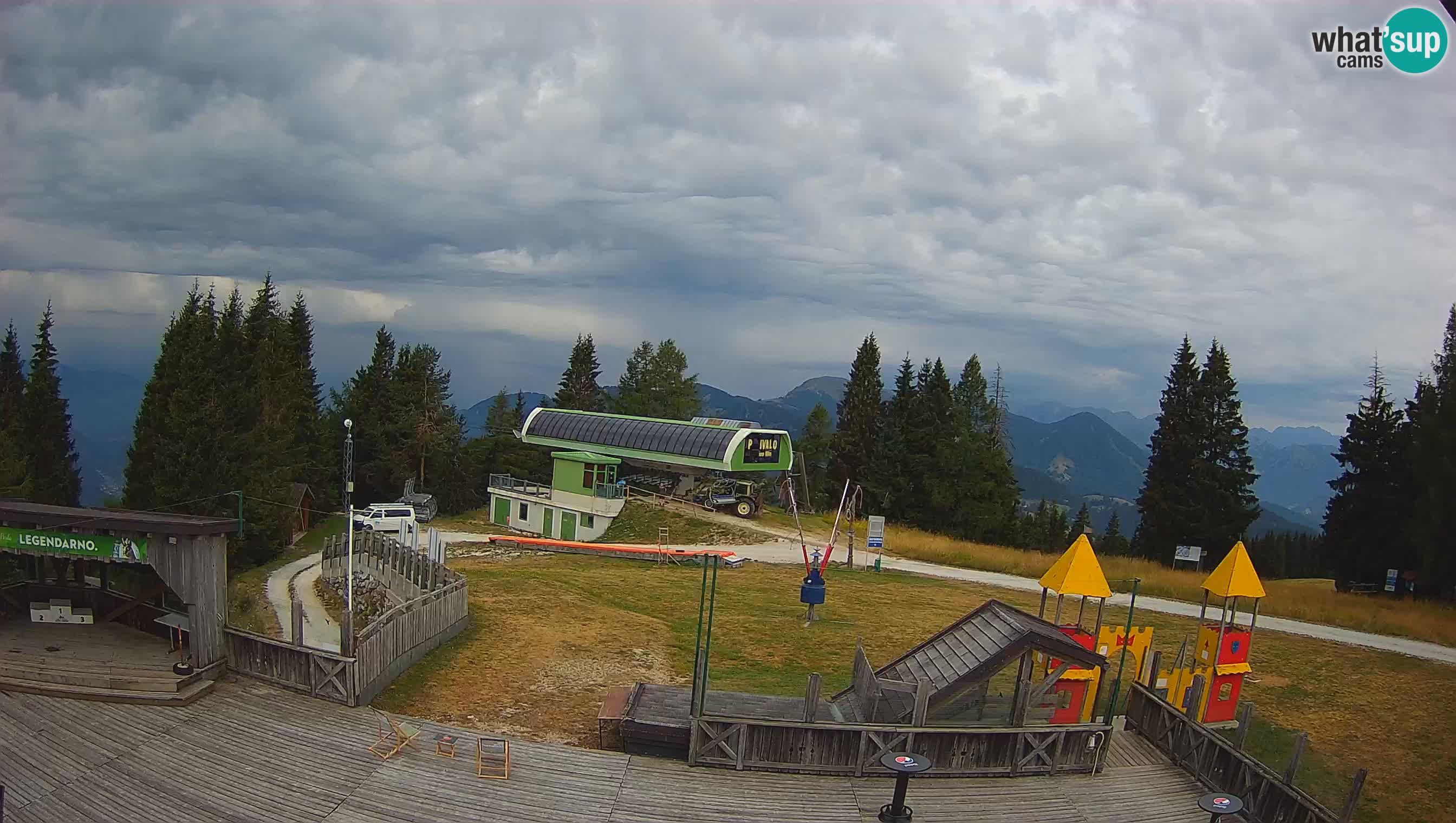 Cámara web Počivalo – Alpska Perla | Vista en vivo desde la estación de esquí Cerkno