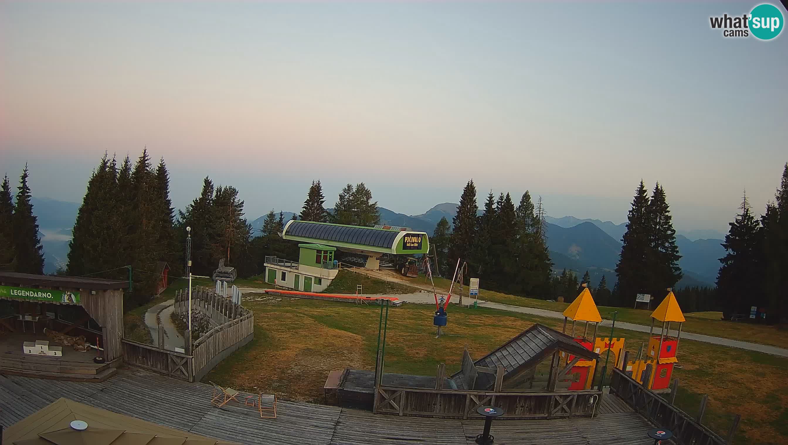 Web kamera Počivalo – Alpska Perla | Pogled uživo sa skijališta Cerkno