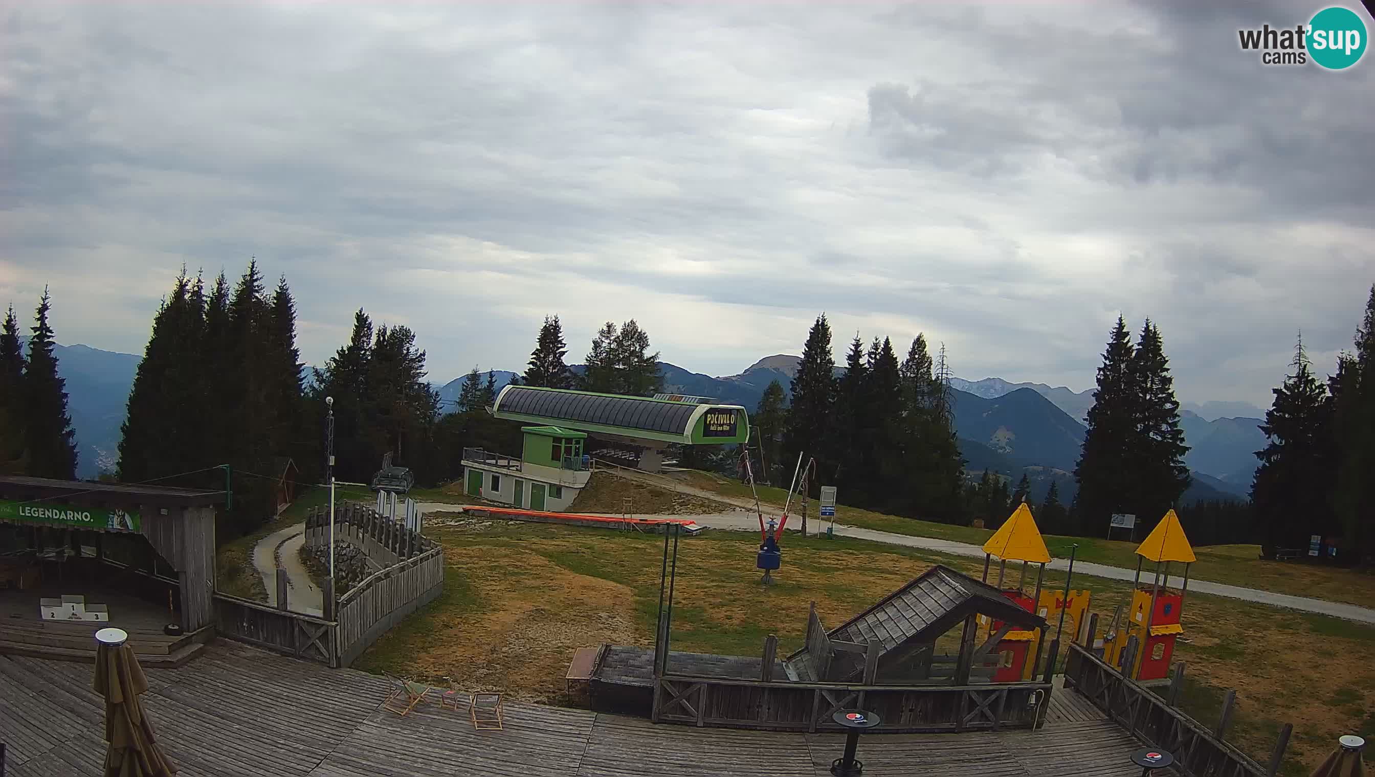 Cámara web Počivalo – Alpska Perla | Vista en vivo desde la estación de esquí Cerkno